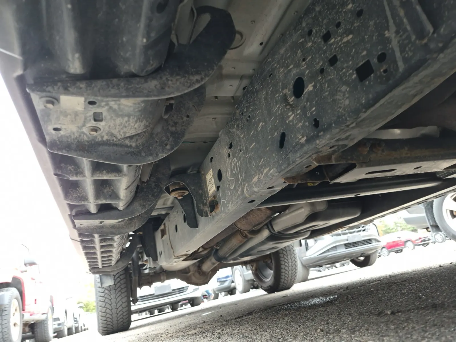Undercarriage - Passenger Photo