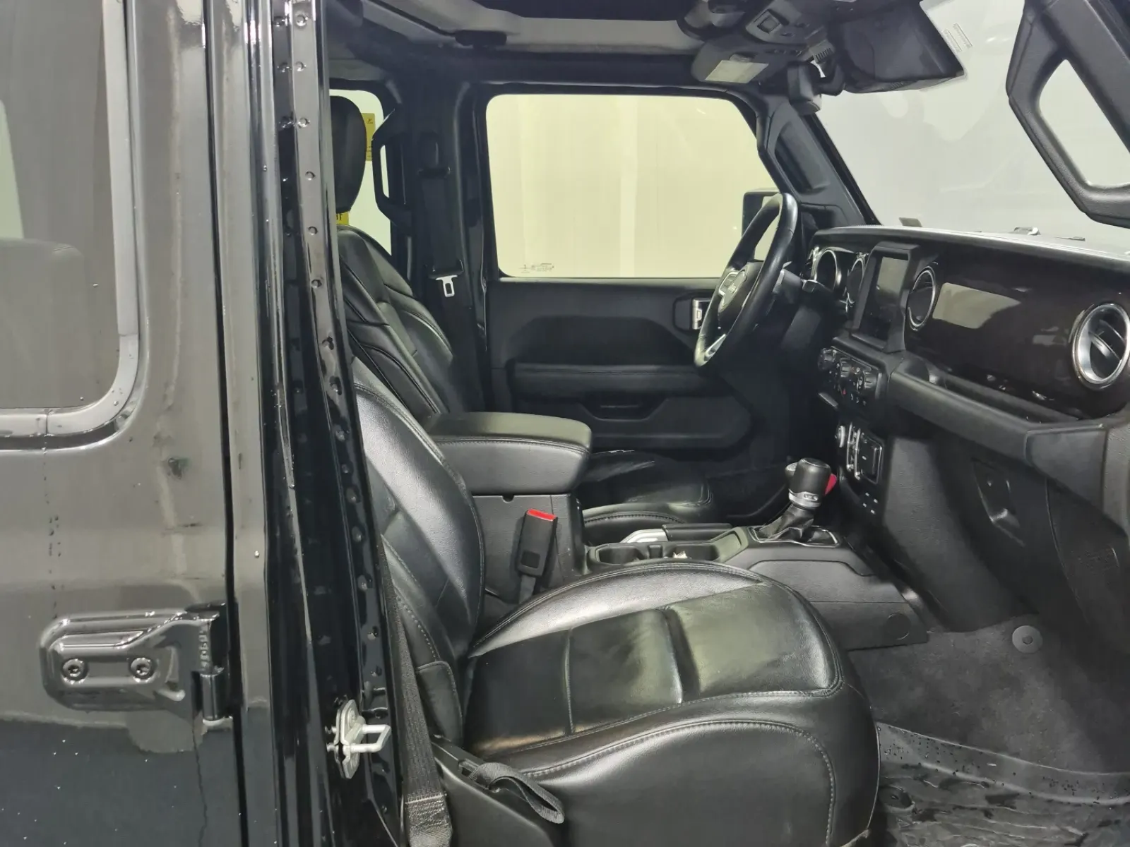 Right Side Interior Photo