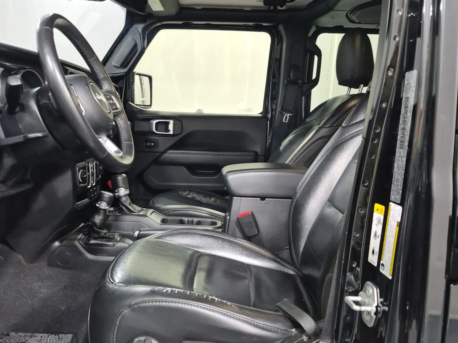 Front Interior Photo