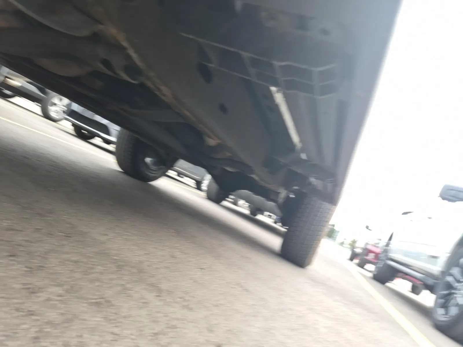 Undercarriage - Driver Photo