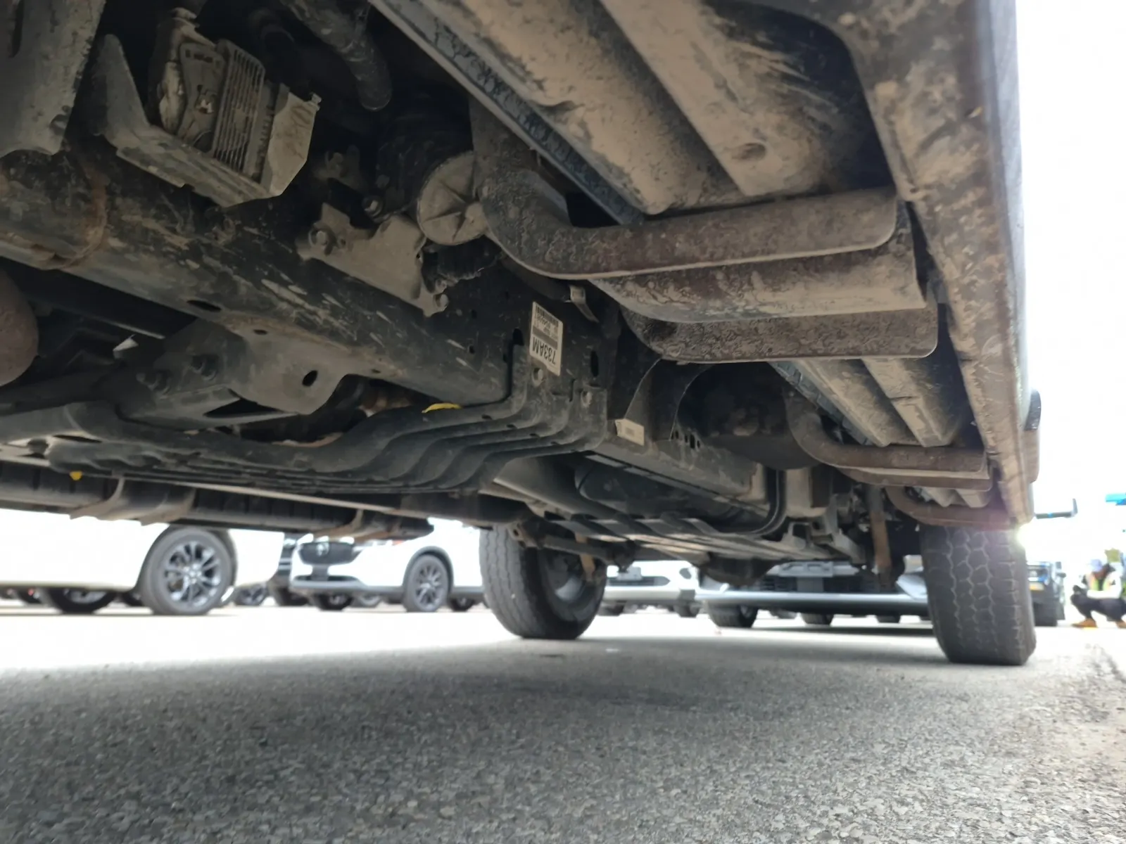 Undercarriage - Driver Photo
