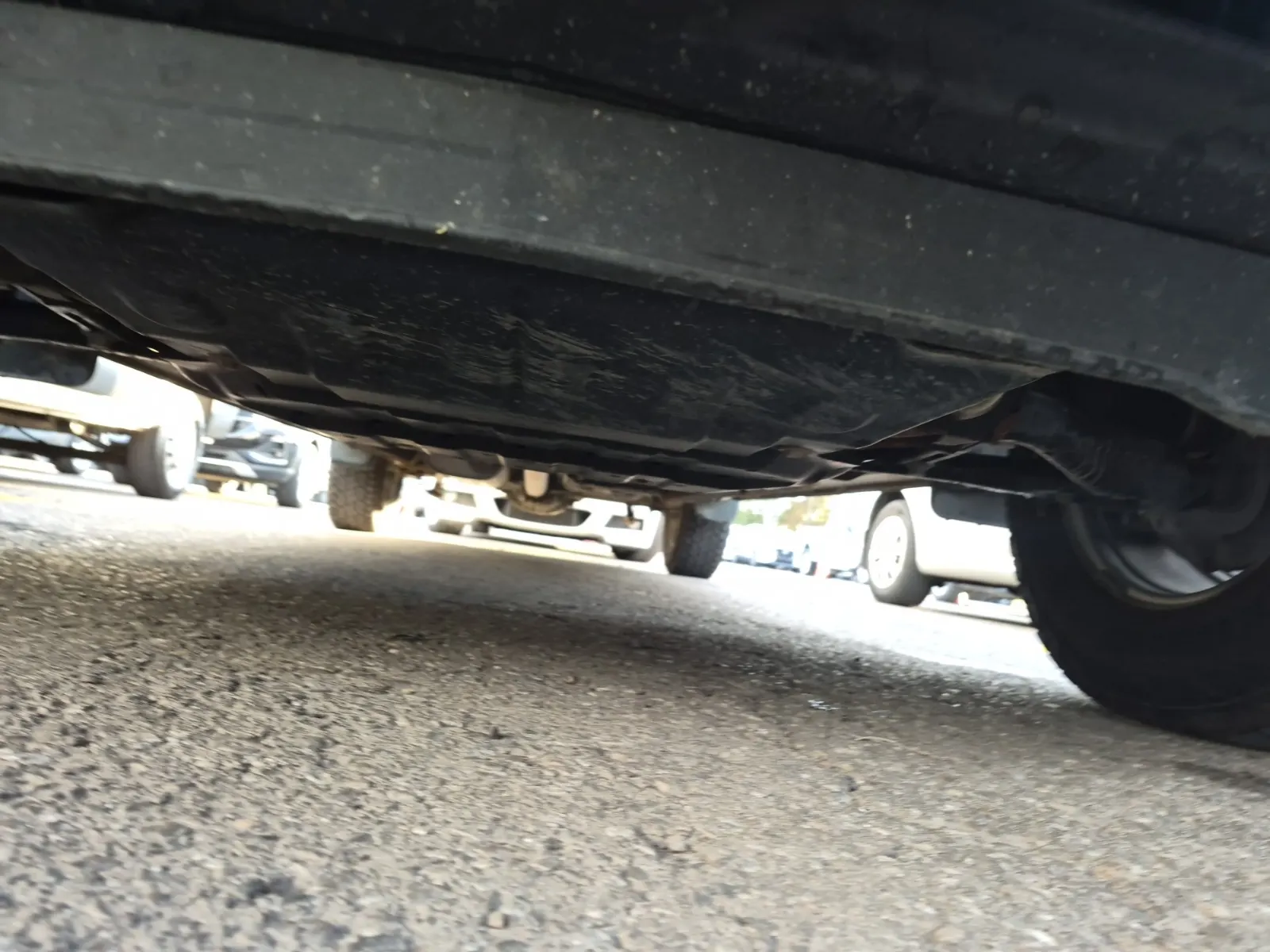 Undercarriage - Front Photo