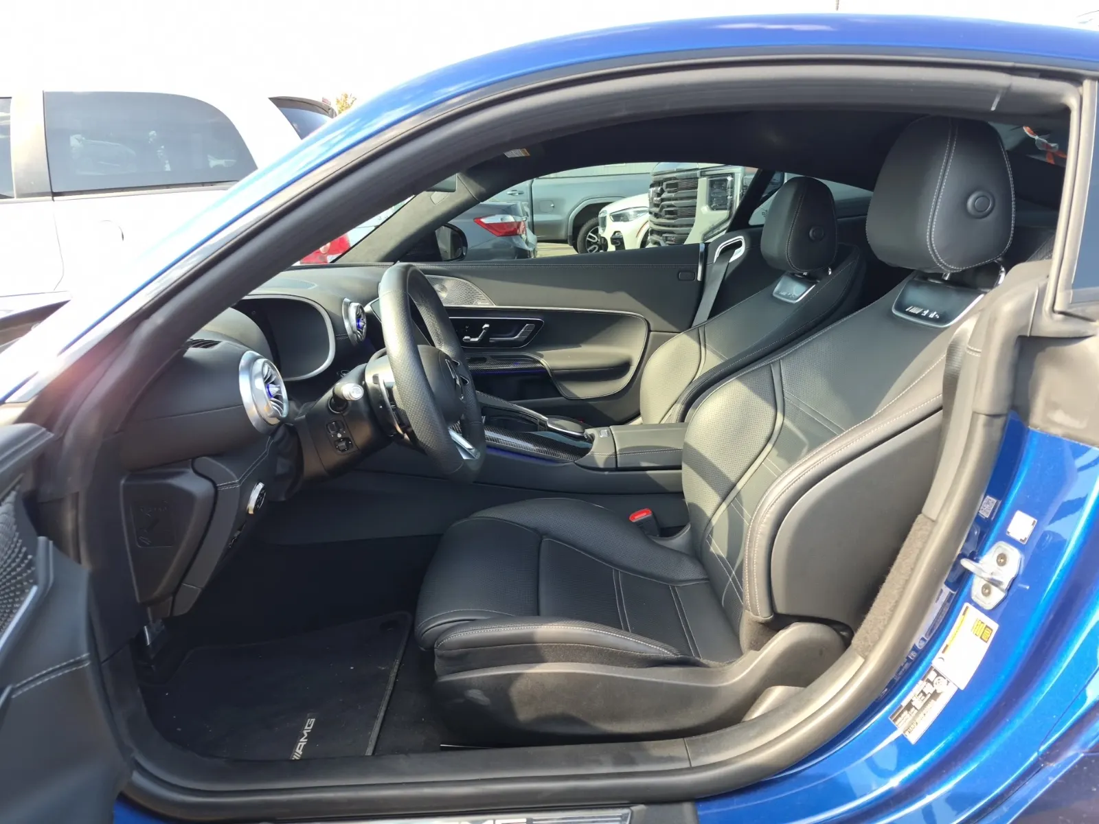 Front Interior Photo