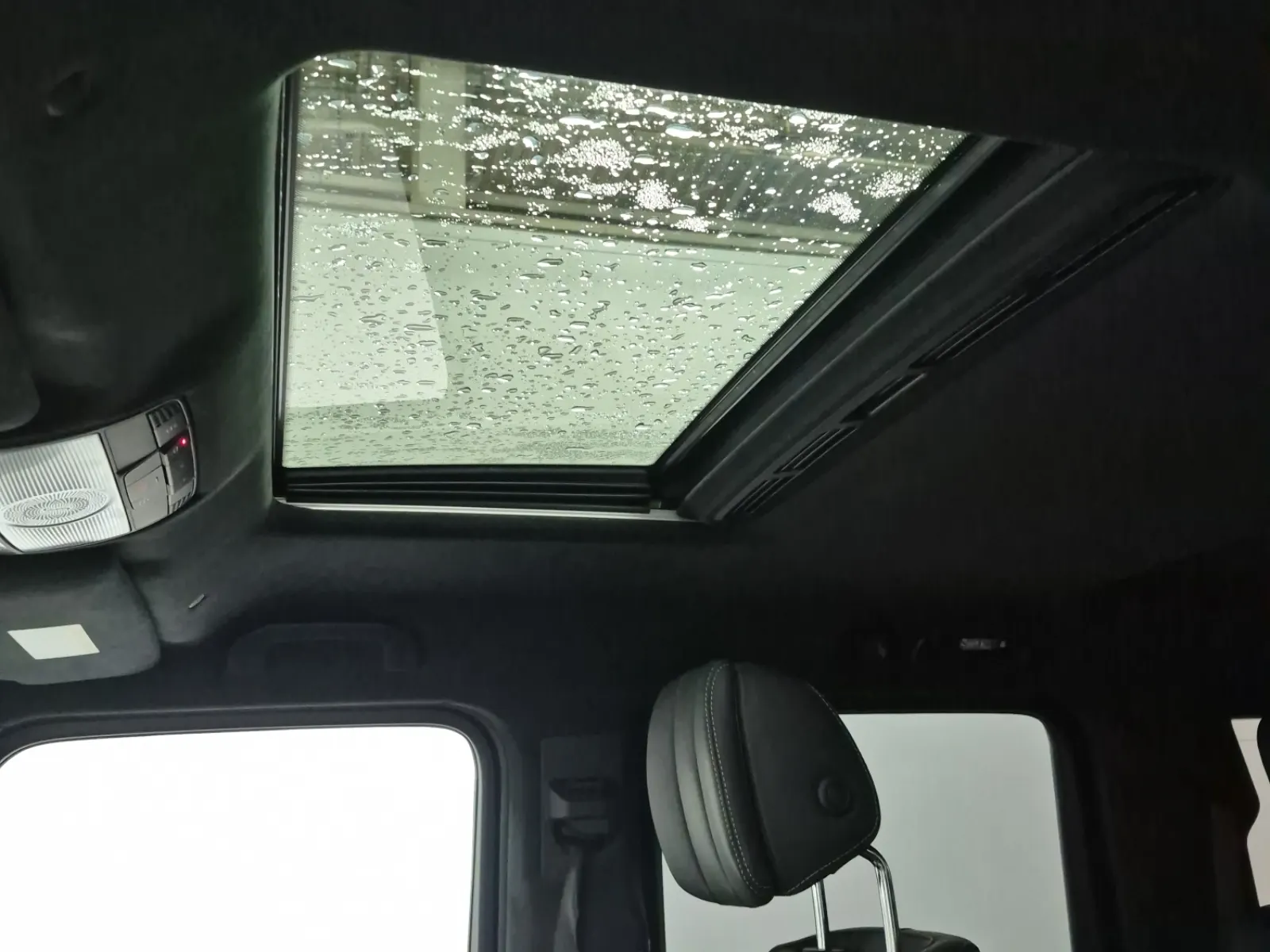 Interior Roof Photo
