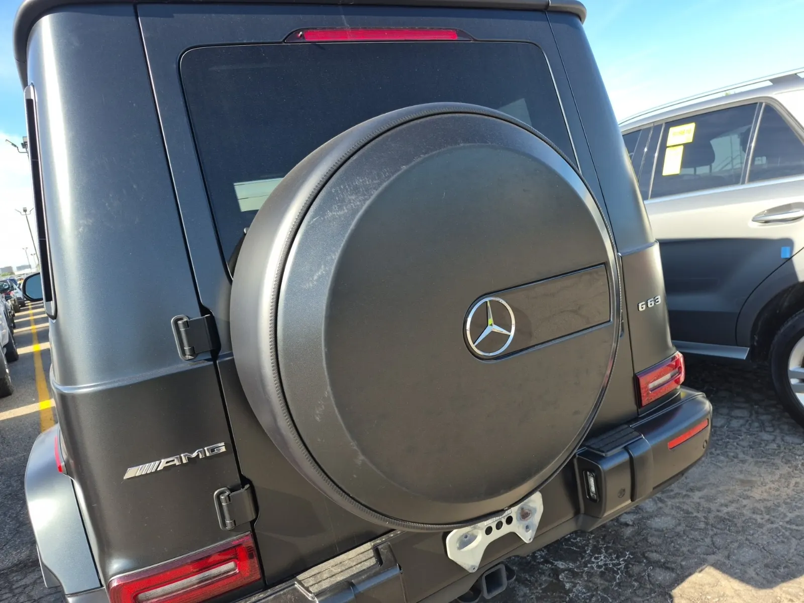 Spare Tire & Wheel Photo