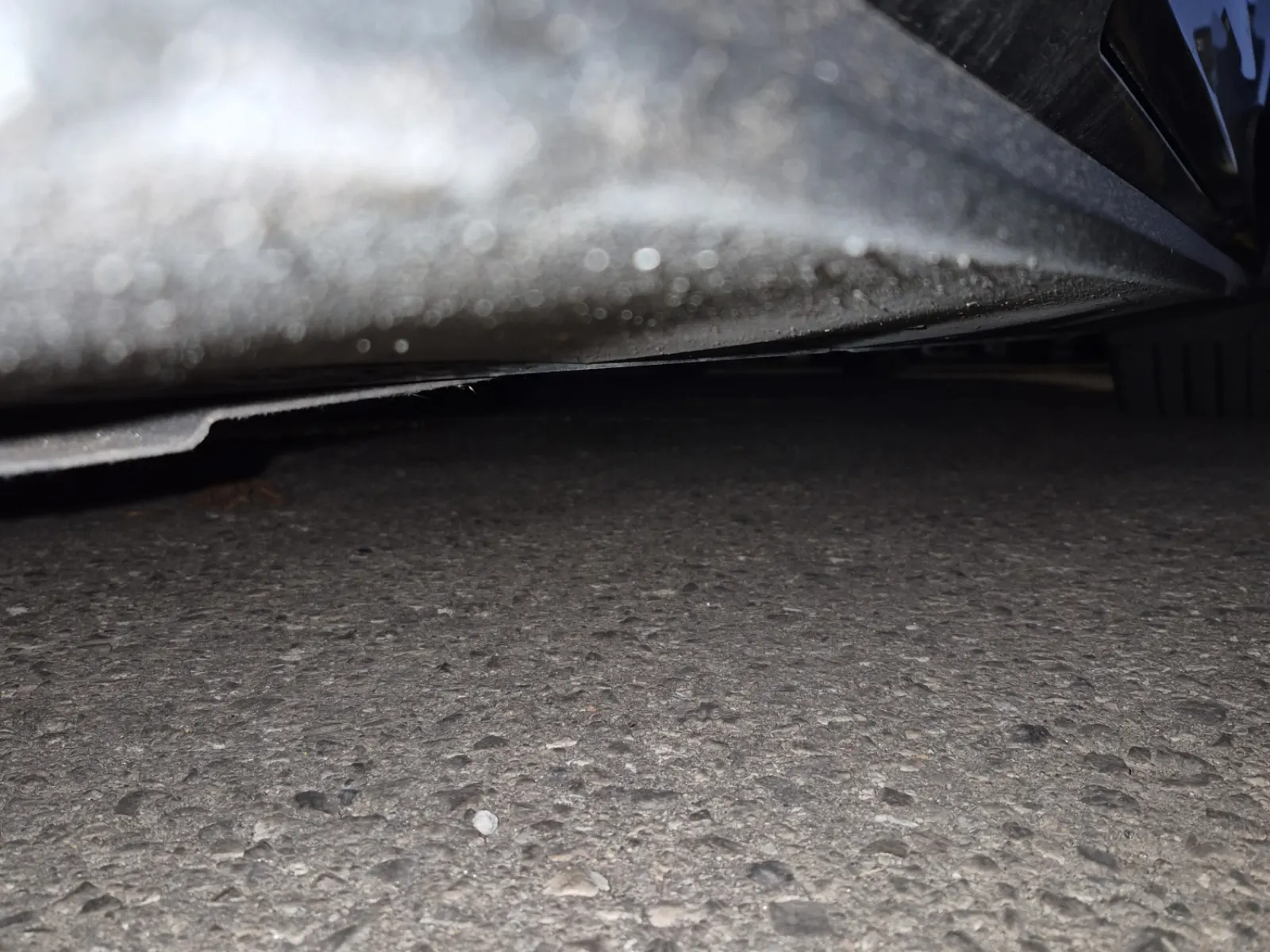 Undercarriage - Driver Photo