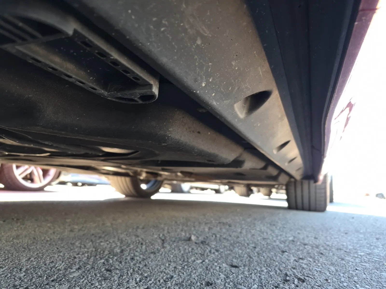 Undercarriage - Passenger Photo
