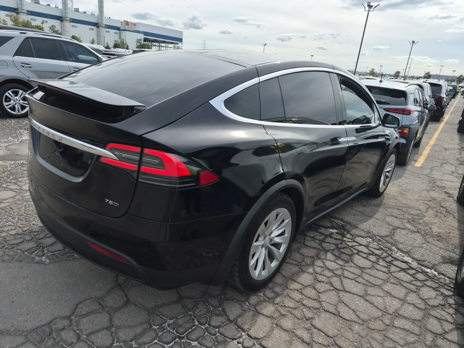 Passenger Rear 3/4 Photo