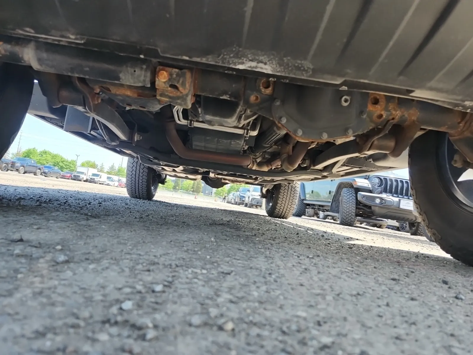 Undercarriage - Front Photo