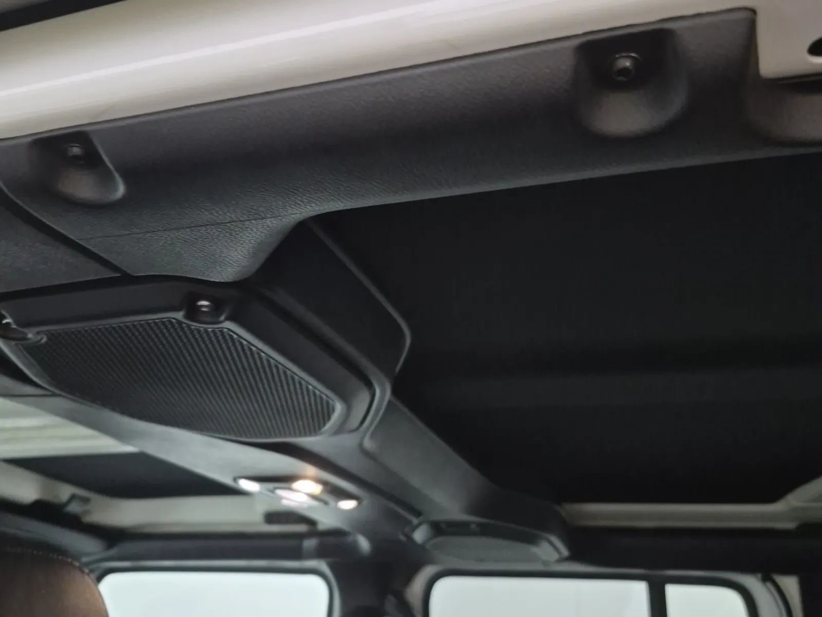 Interior Roof Photo