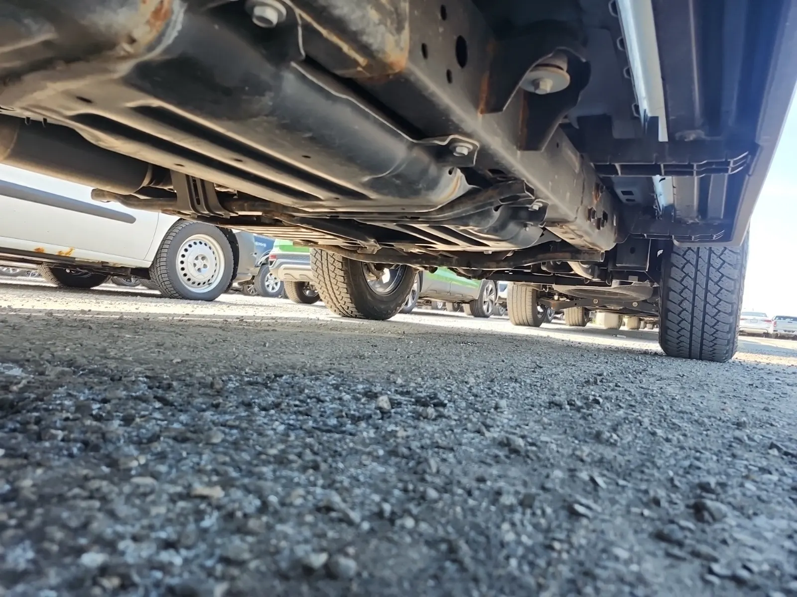 Undercarriage - Passenger Photo