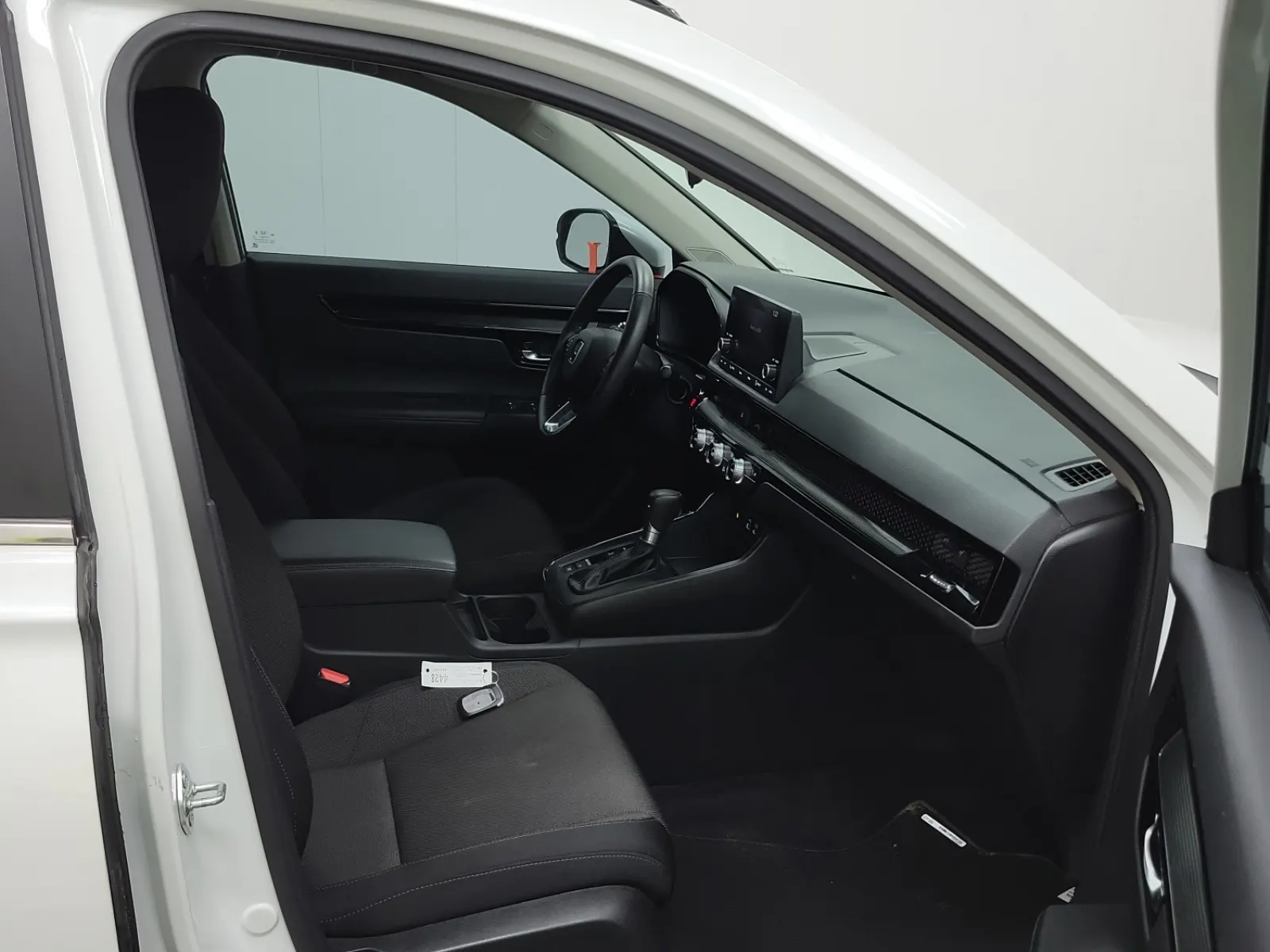 Right Side Interior Photo