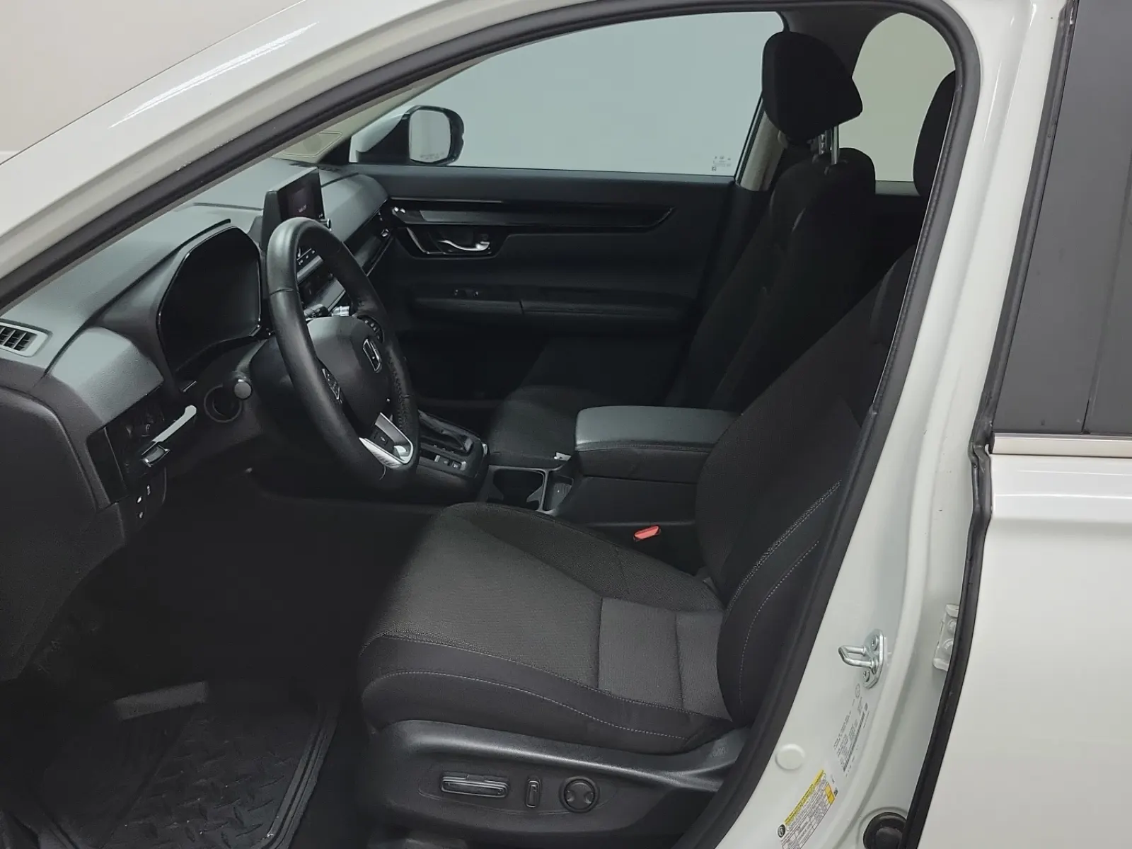 Front Interior Photo