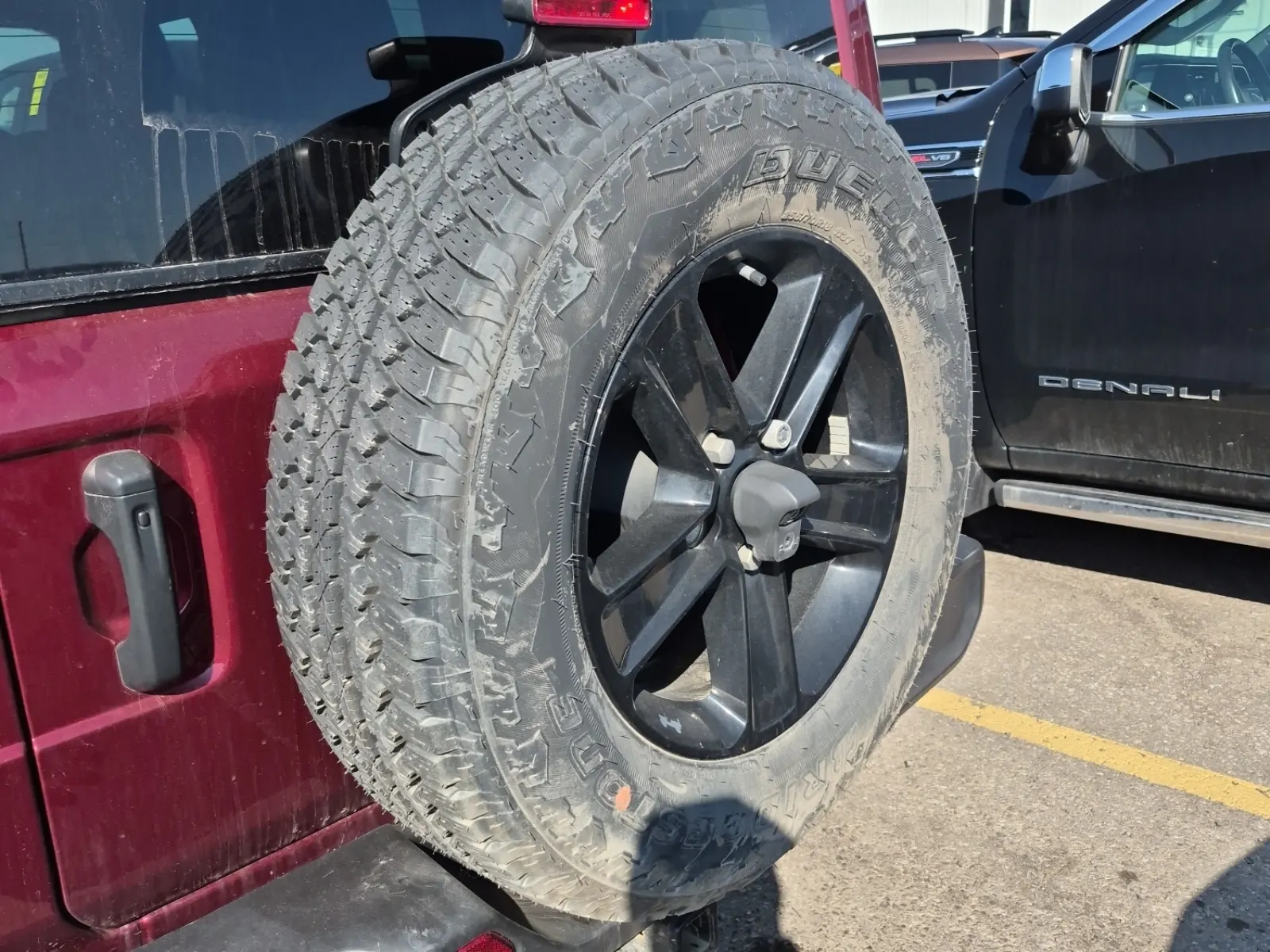 Spare Tire & Wheel Photo