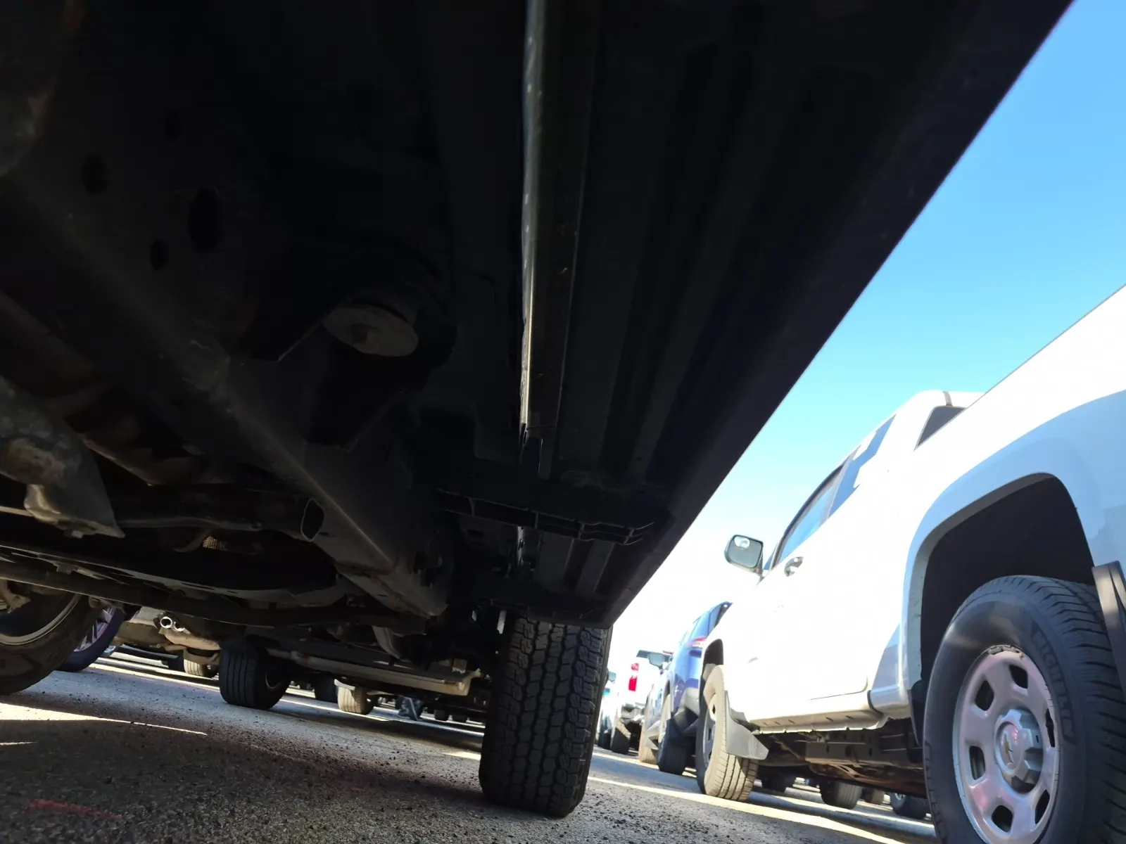 Undercarriage - Passenger Photo