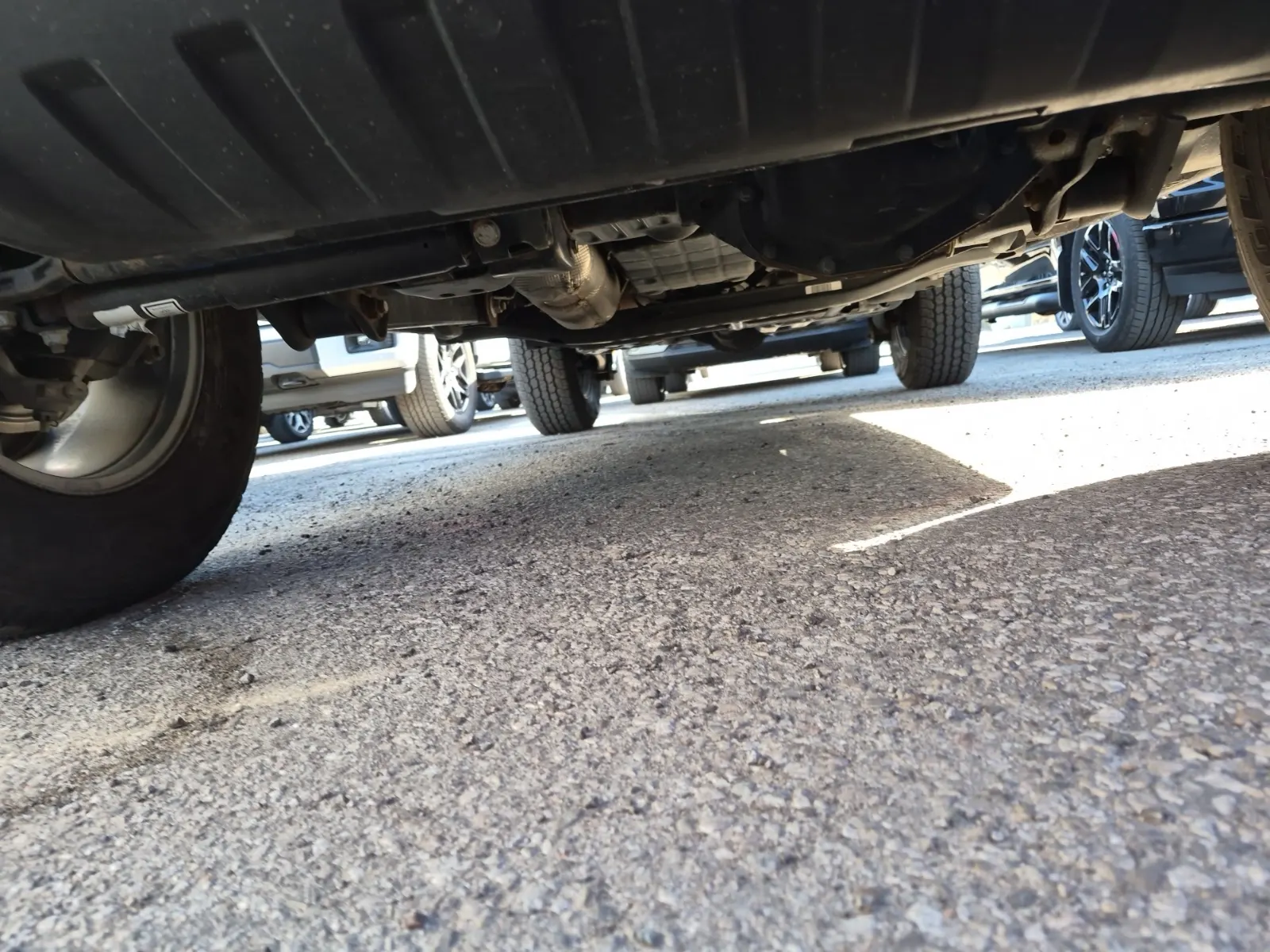 Undercarriage - Front Photo