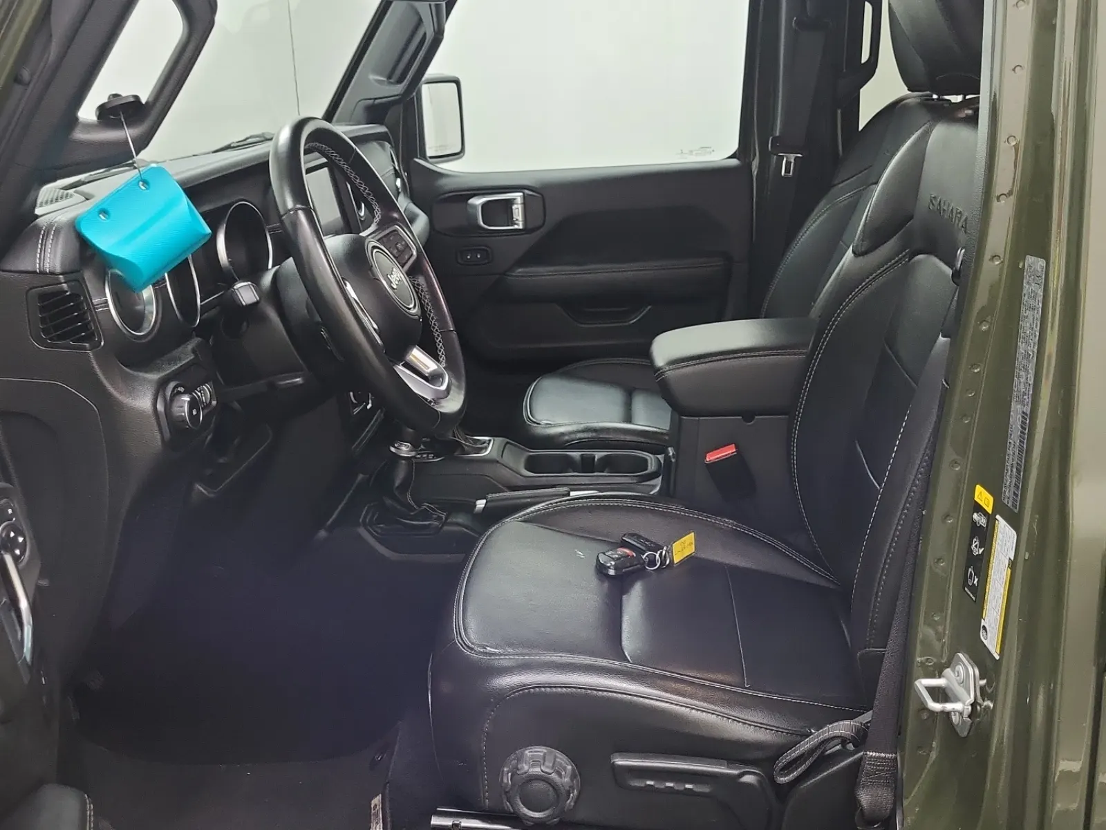 Front Interior Photo