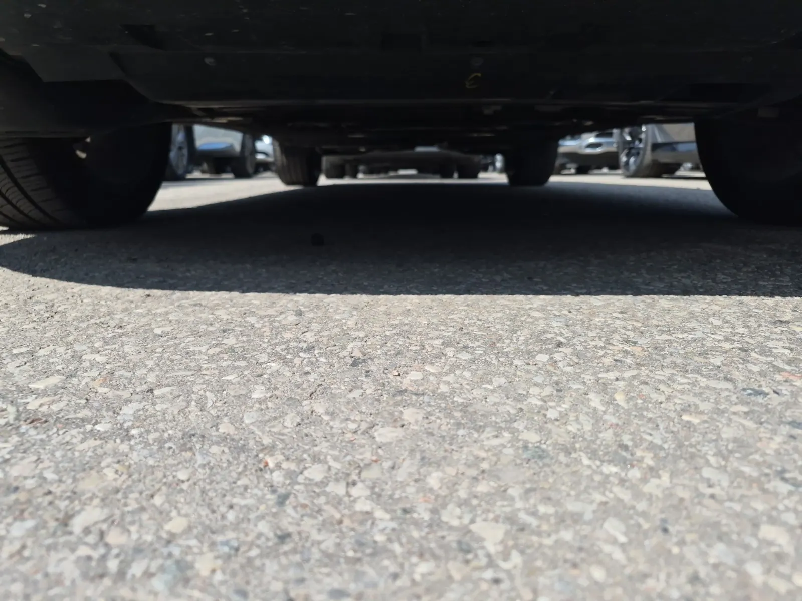 Undercarriage - Front Photo
