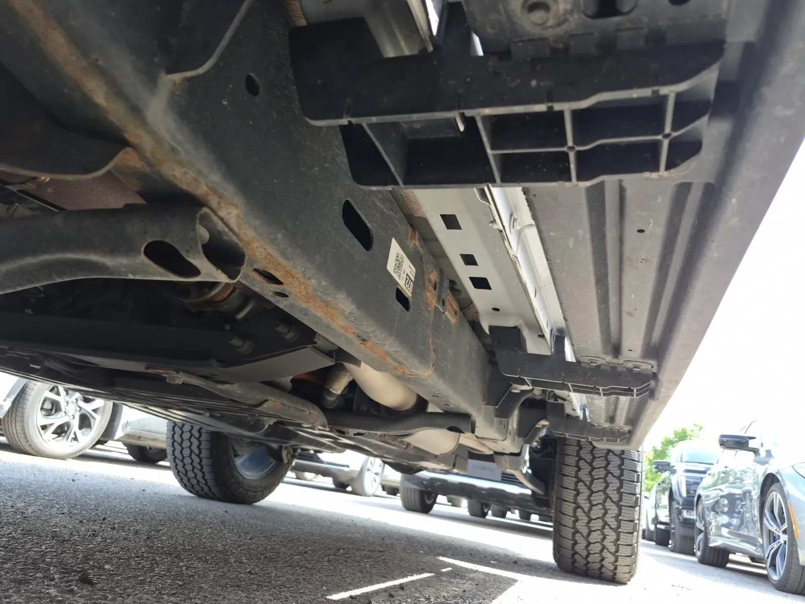 Undercarriage - Driver Photo