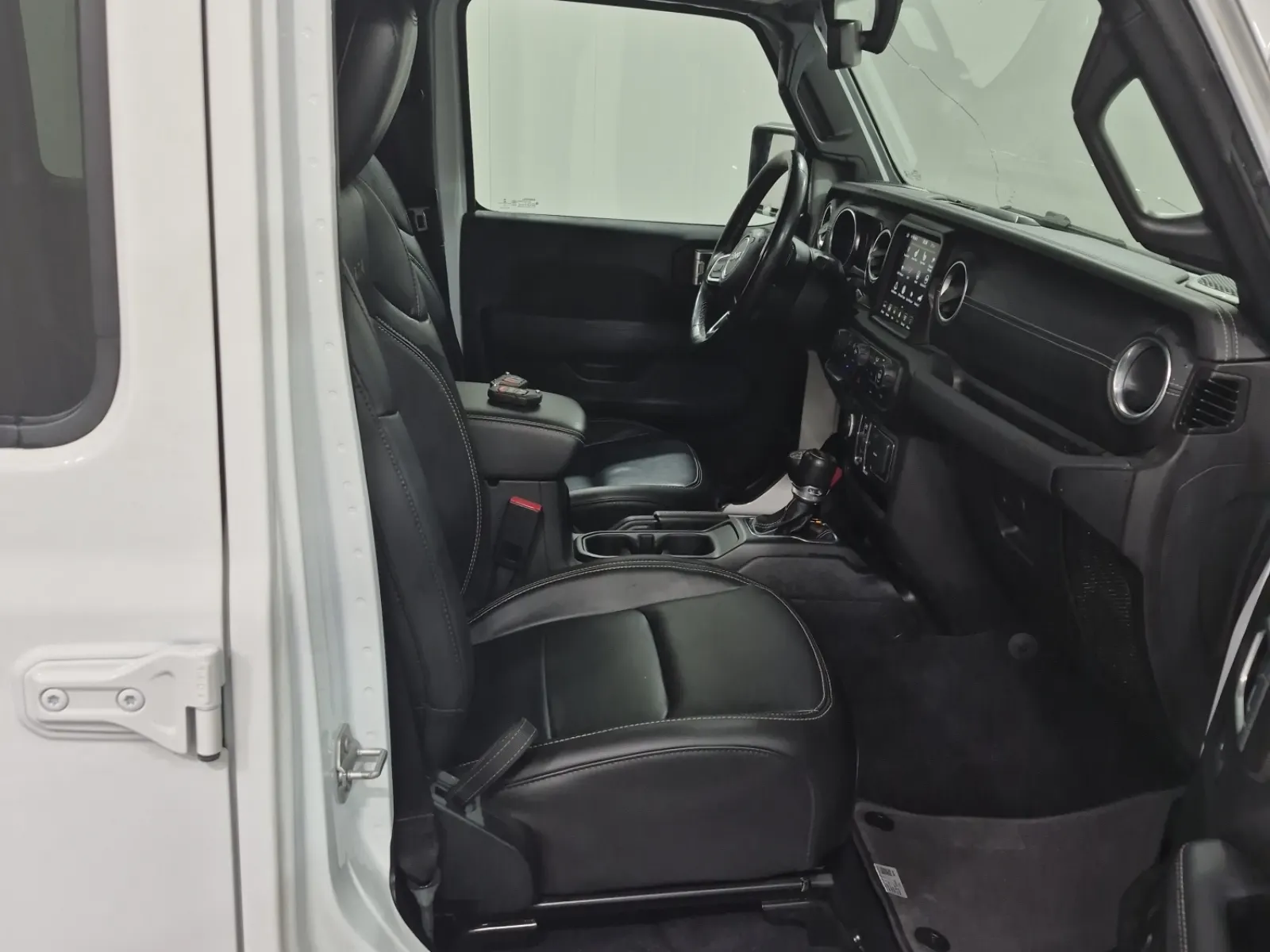 Right Side Interior Photo