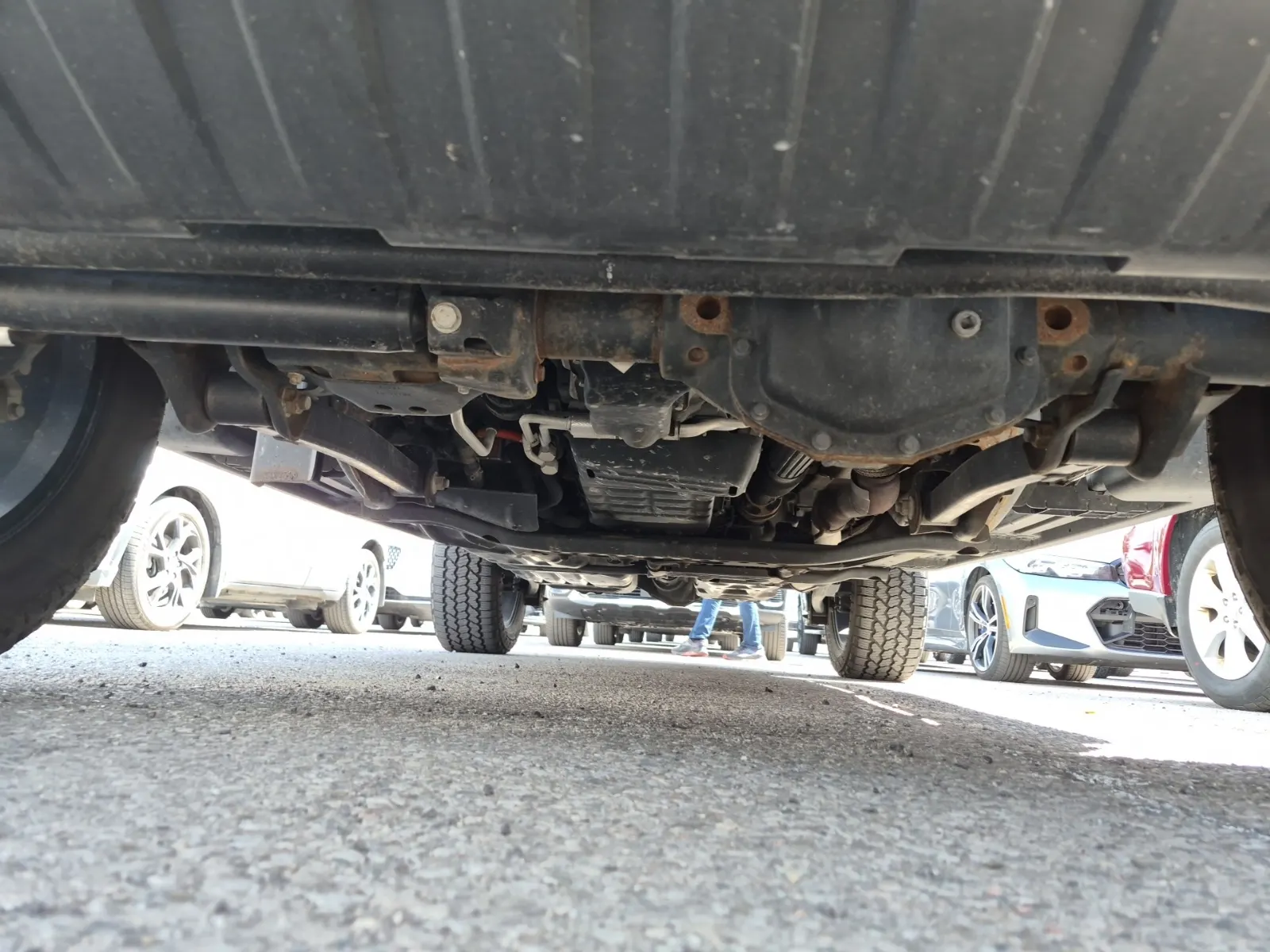 Undercarriage - Front Photo