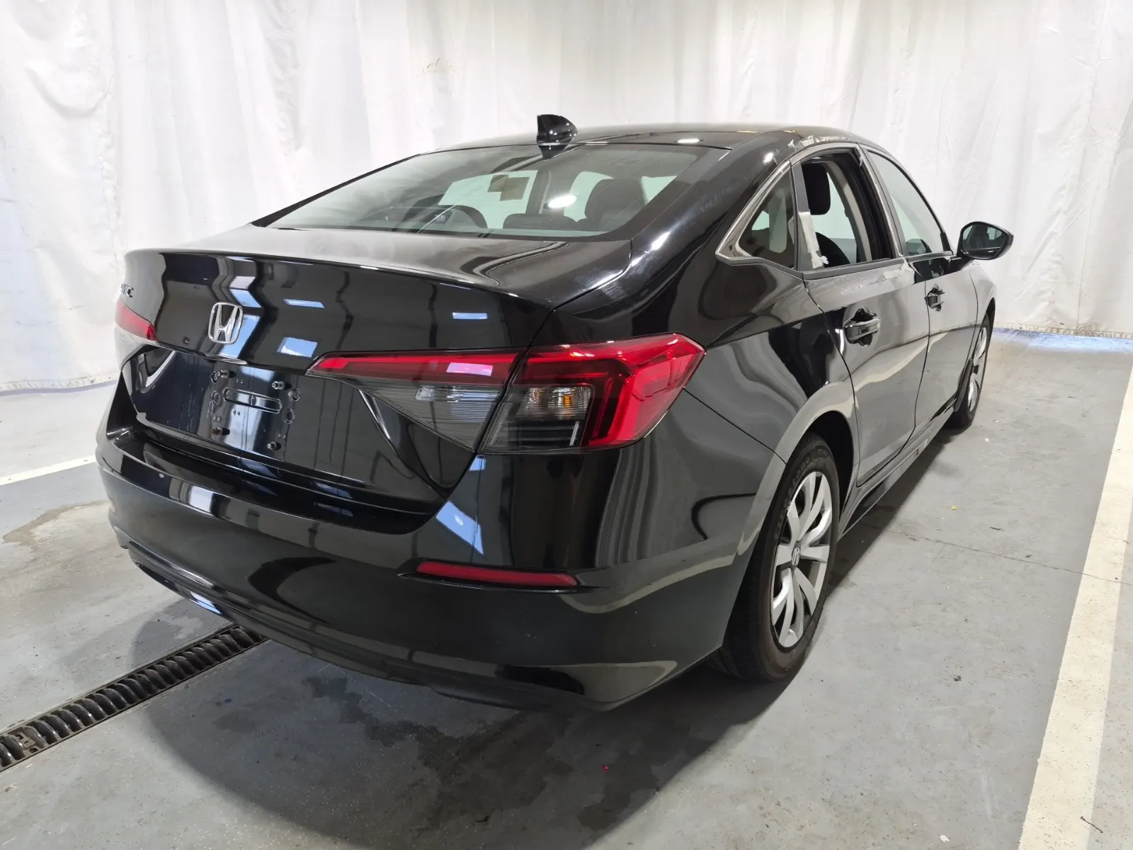 Passenger Rear 3/4 Photo