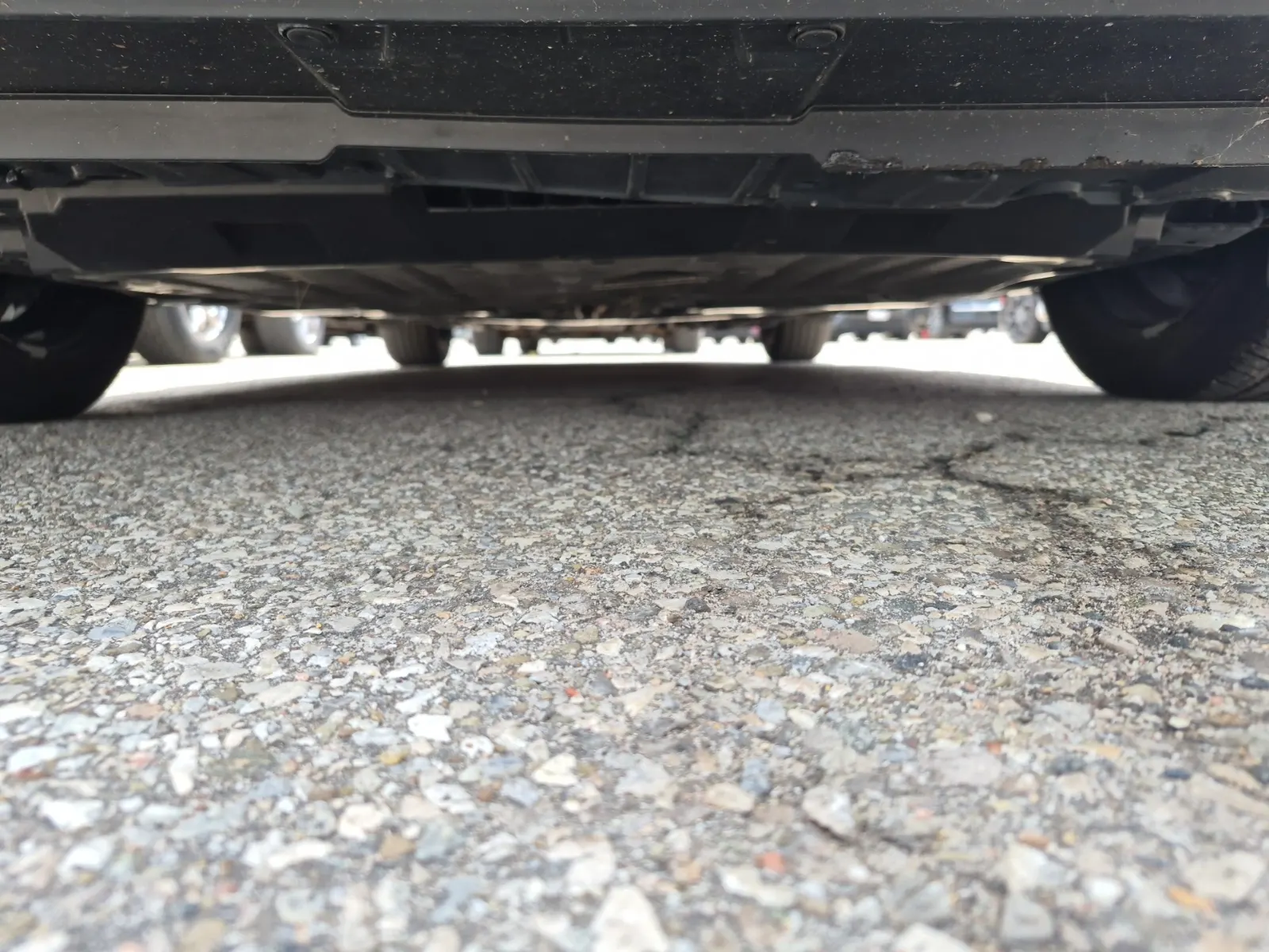 Undercarriage - Front Photo