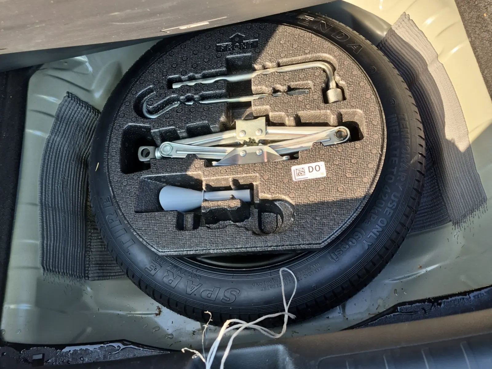 Spare Tire & Wheel Photo