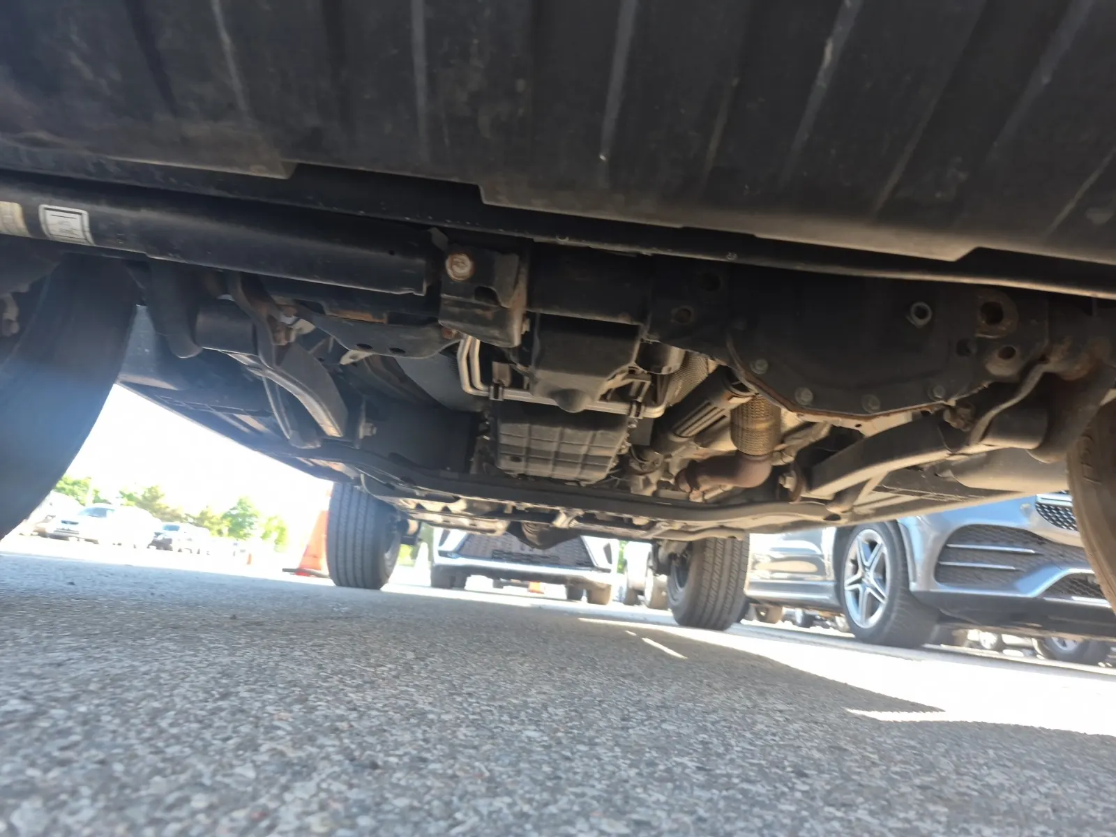 Undercarriage - Front Photo