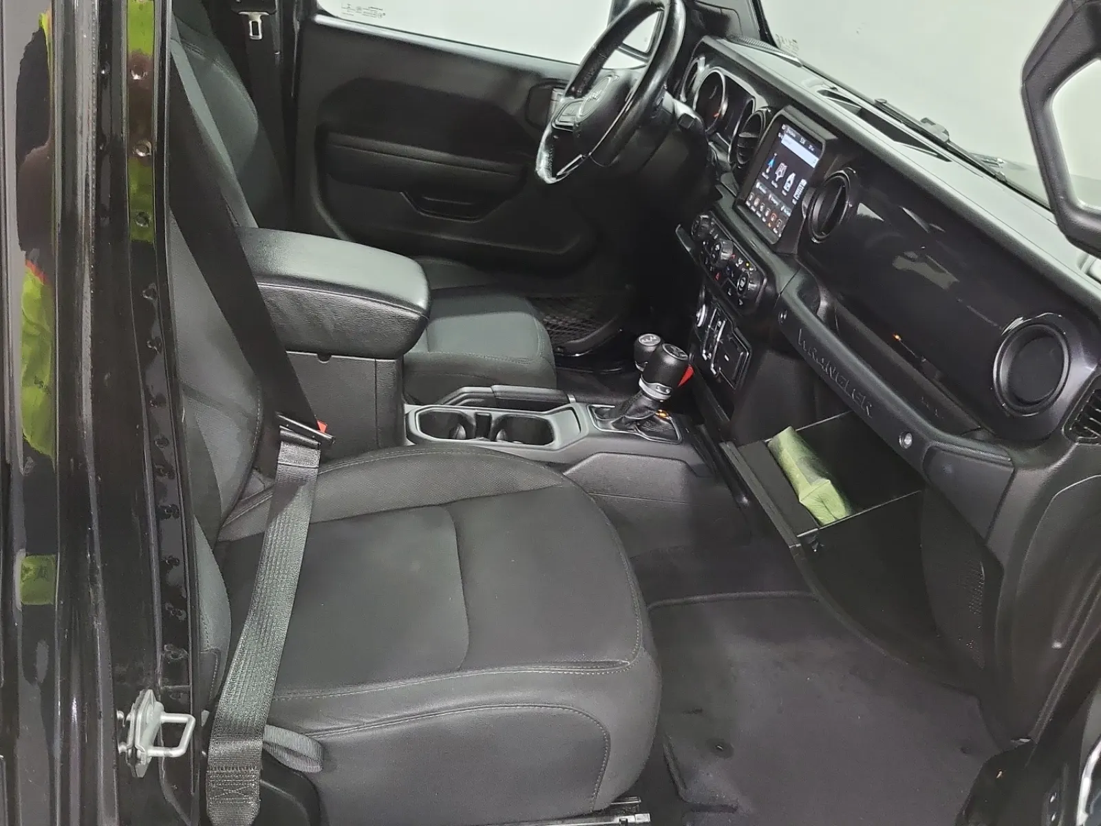 Right Side Interior Photo
