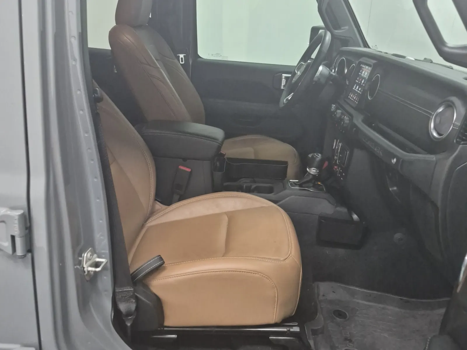 Right Side Interior Photo