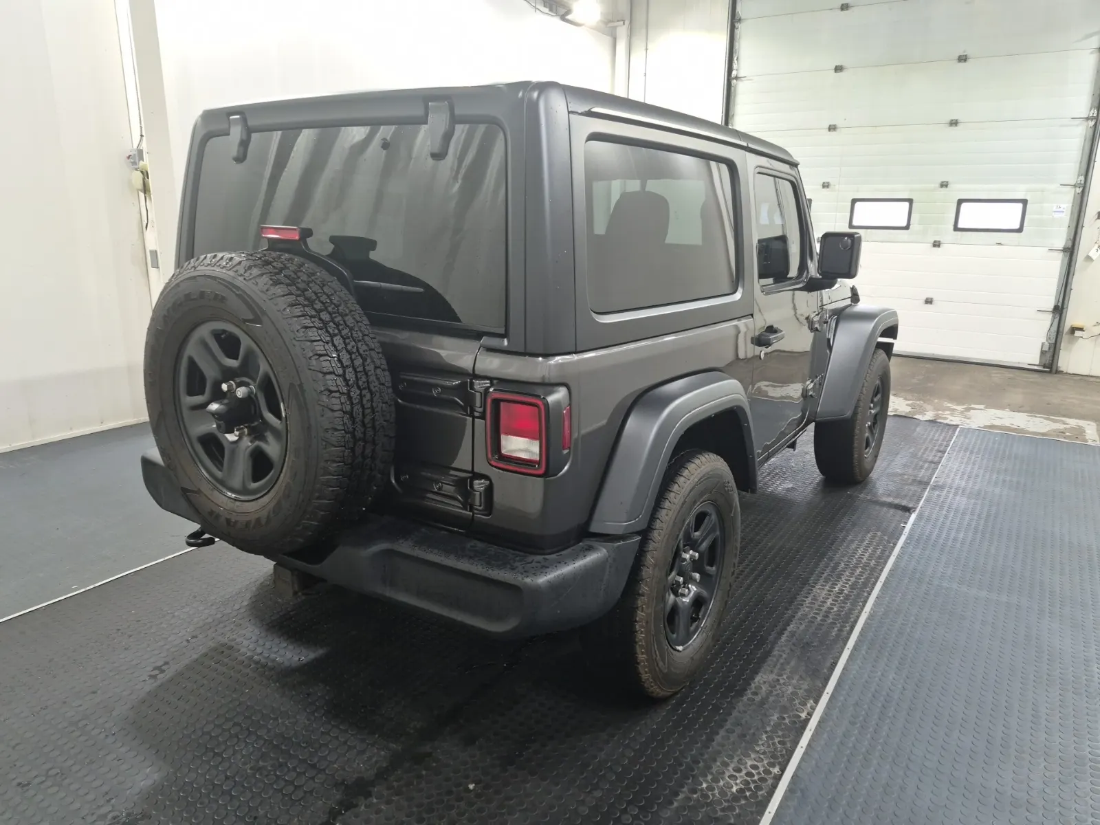 Passenger Rear 3/4 Photo