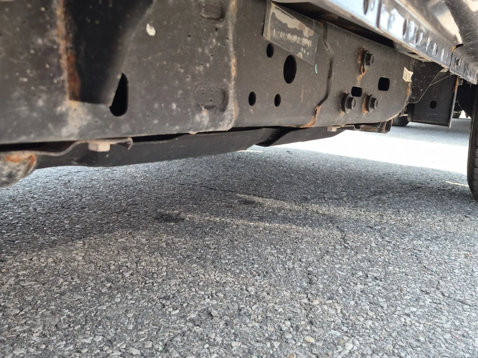 Undercarriage - Passenger Photo