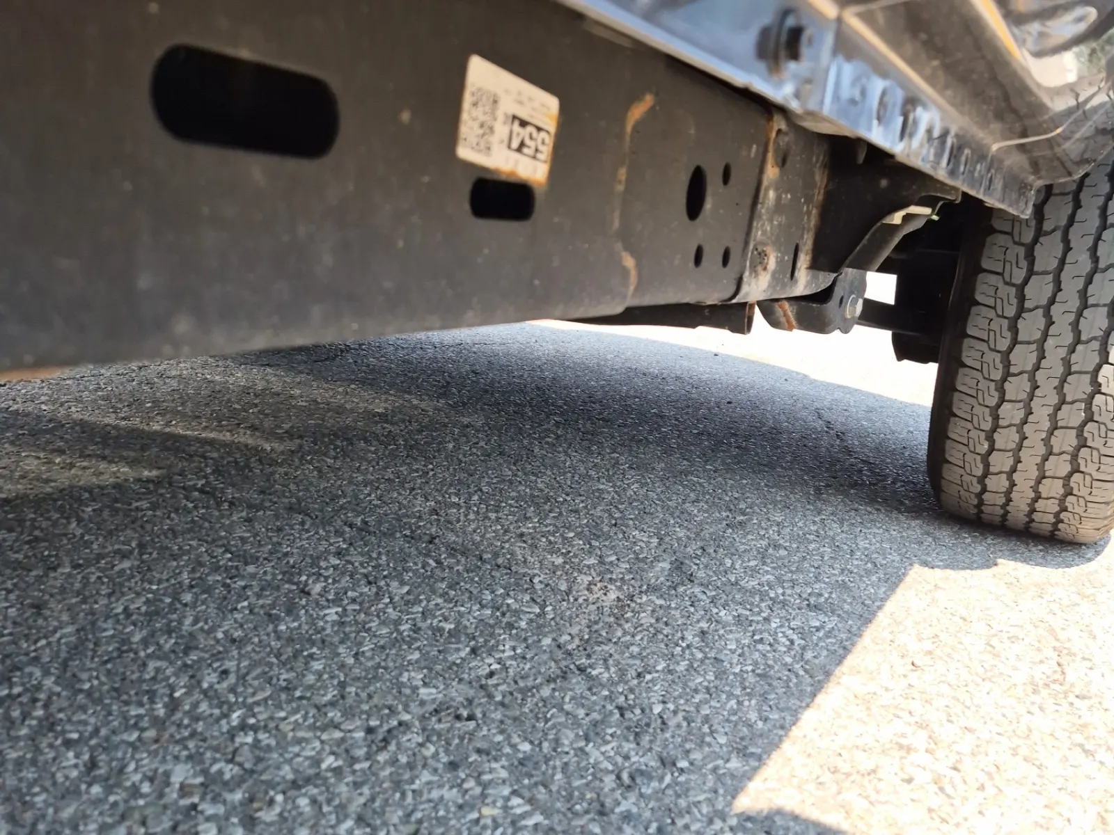 Undercarriage - Driver Photo