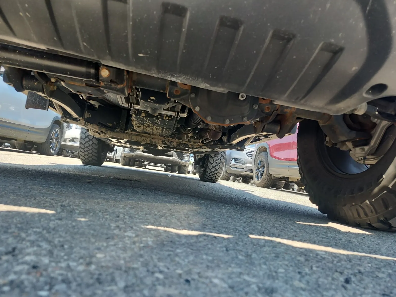 Undercarriage - Front Photo