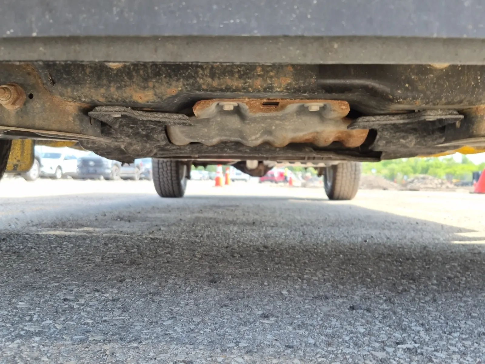 Undercarriage - Front Photo