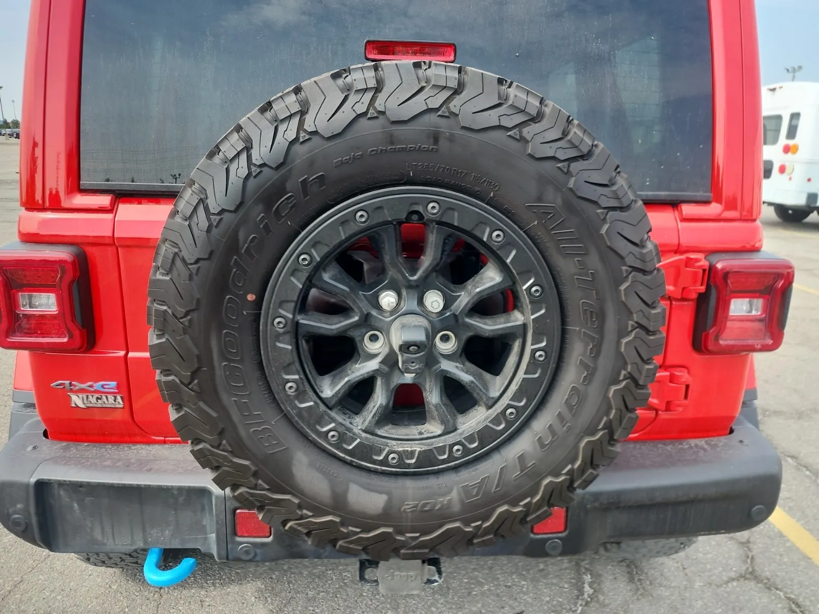 Spare Tire & Wheel Photo