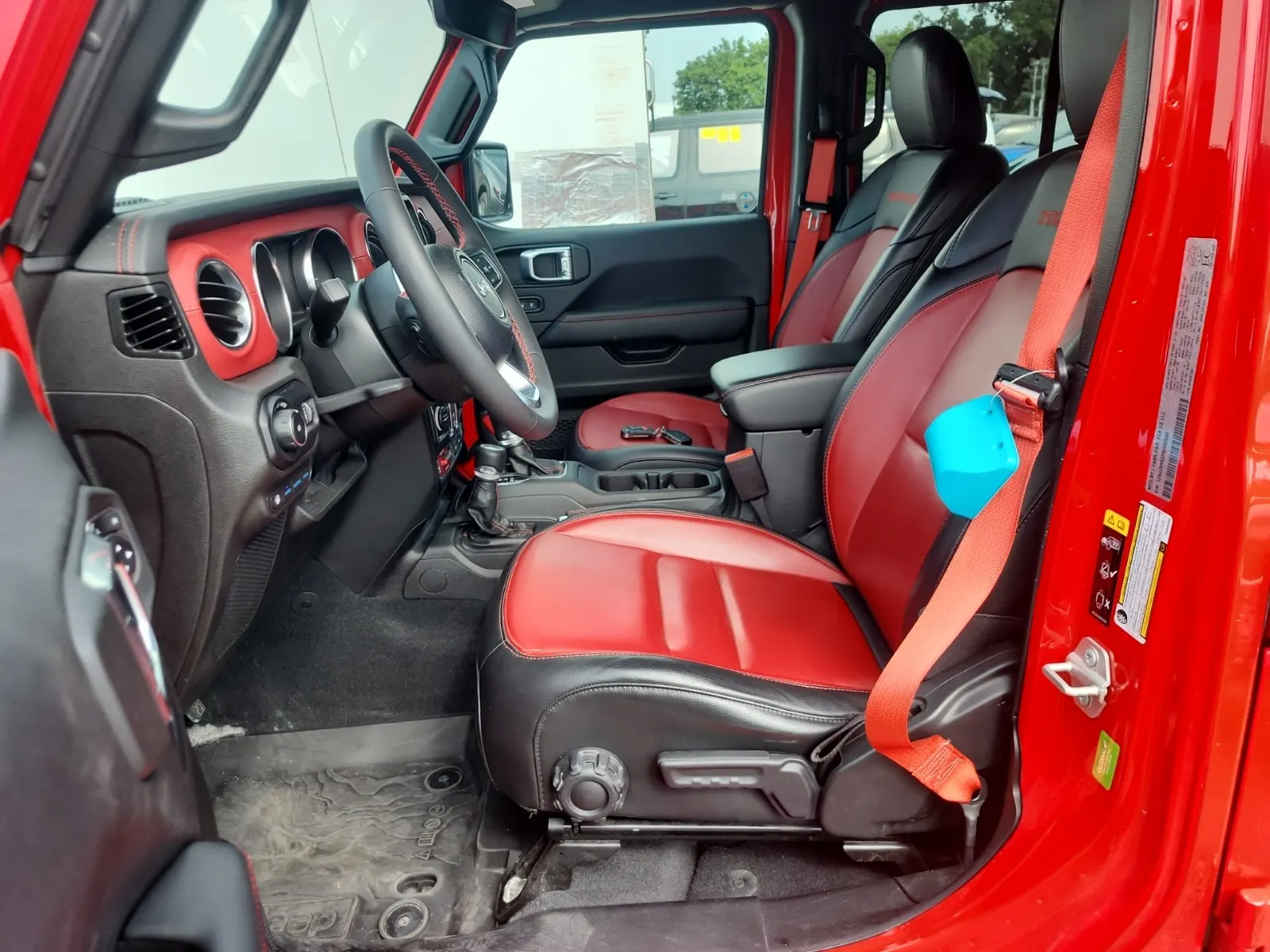 Front Interior Photo