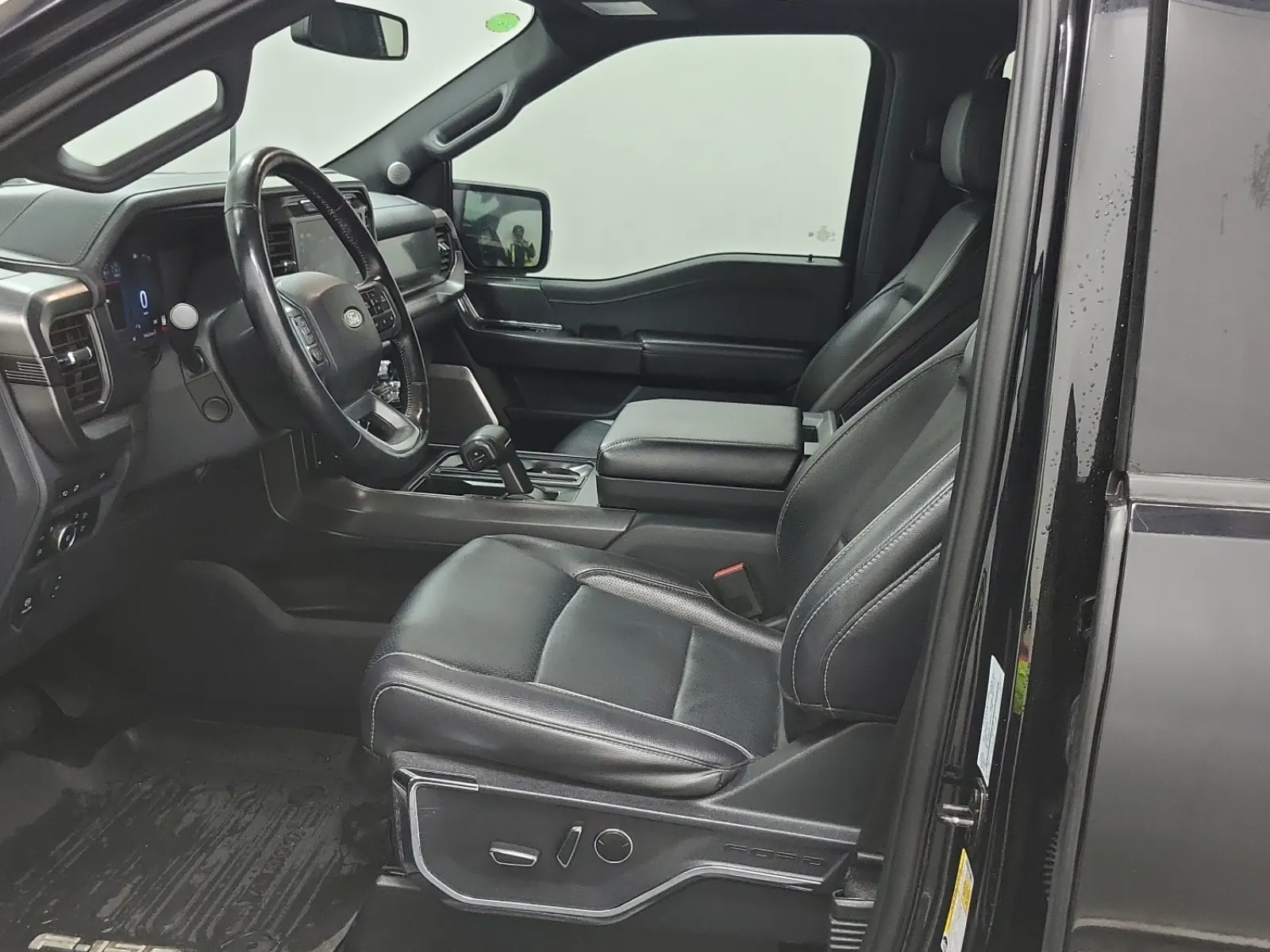 Front Interior Photo