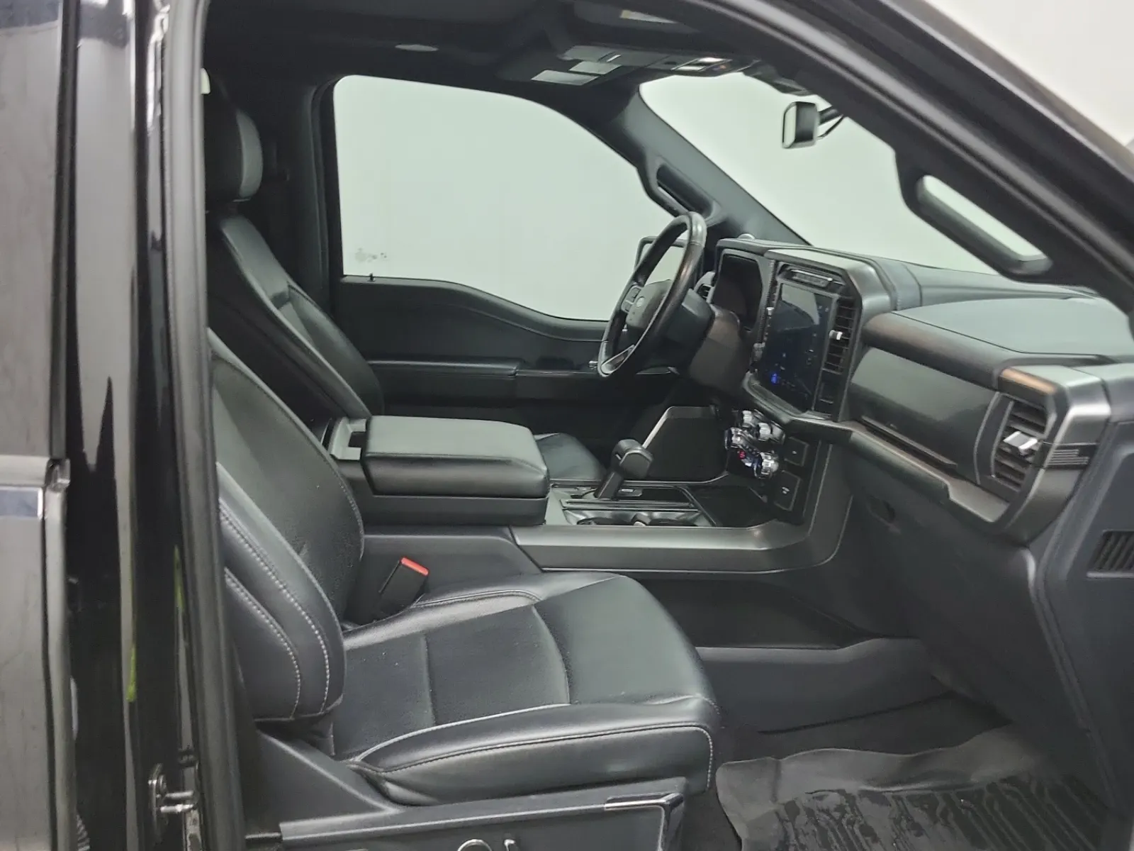 Right Side Interior Photo