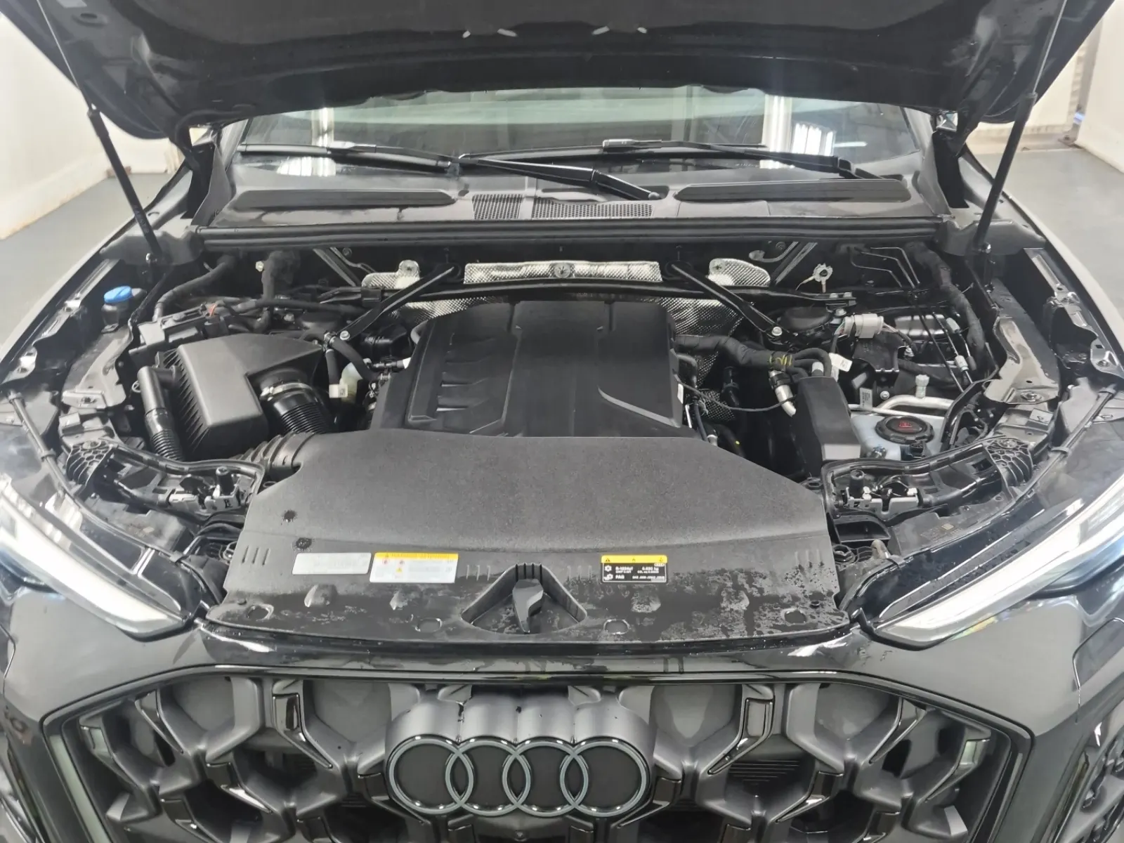 Engine Photo