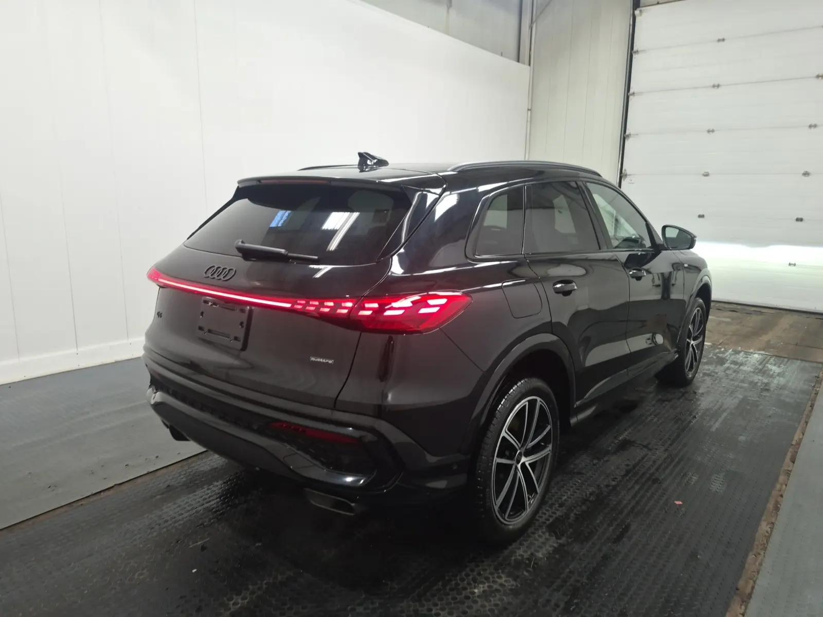 Passenger Rear 3/4 Photo