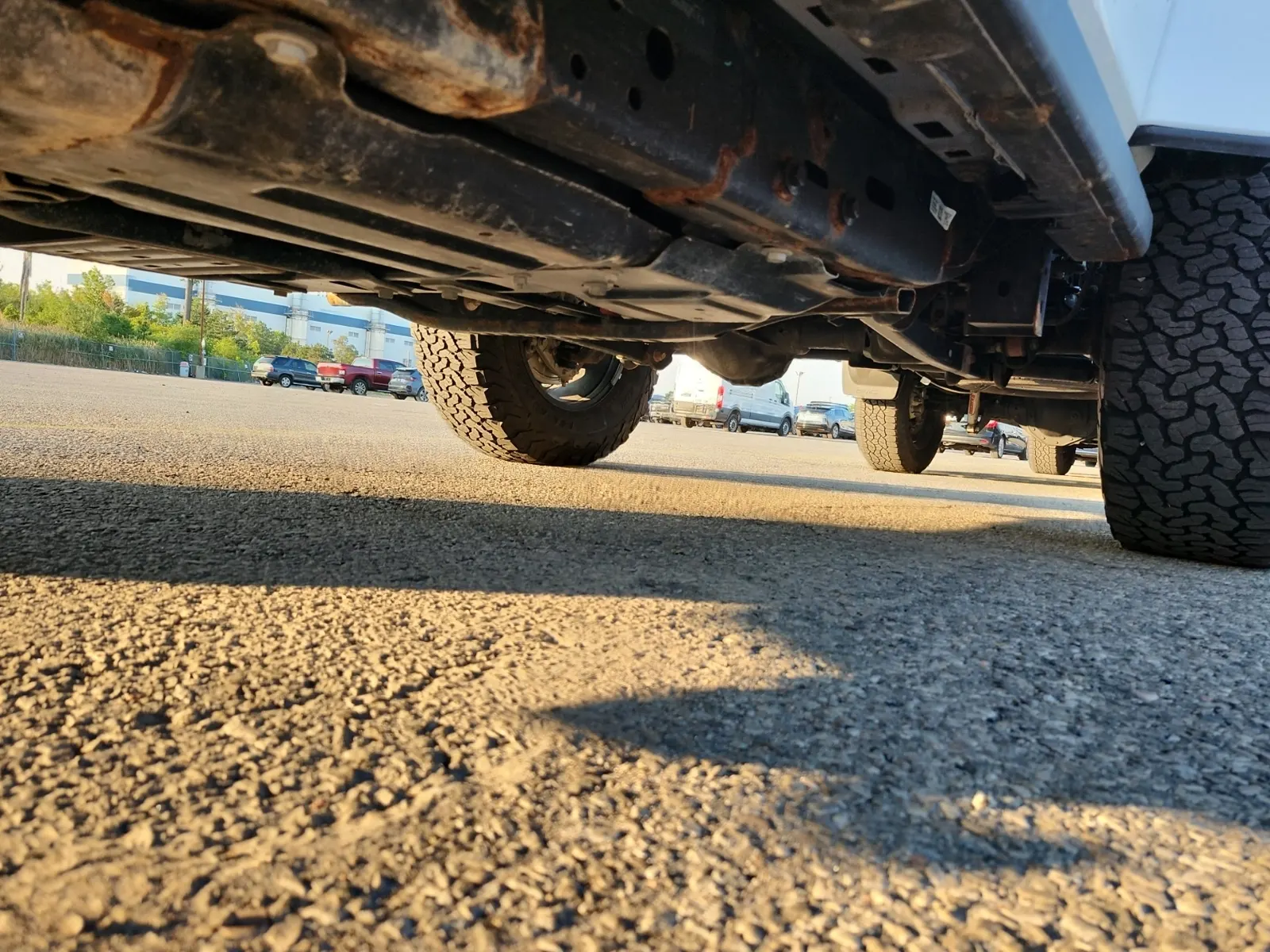 Undercarriage - Passenger Photo