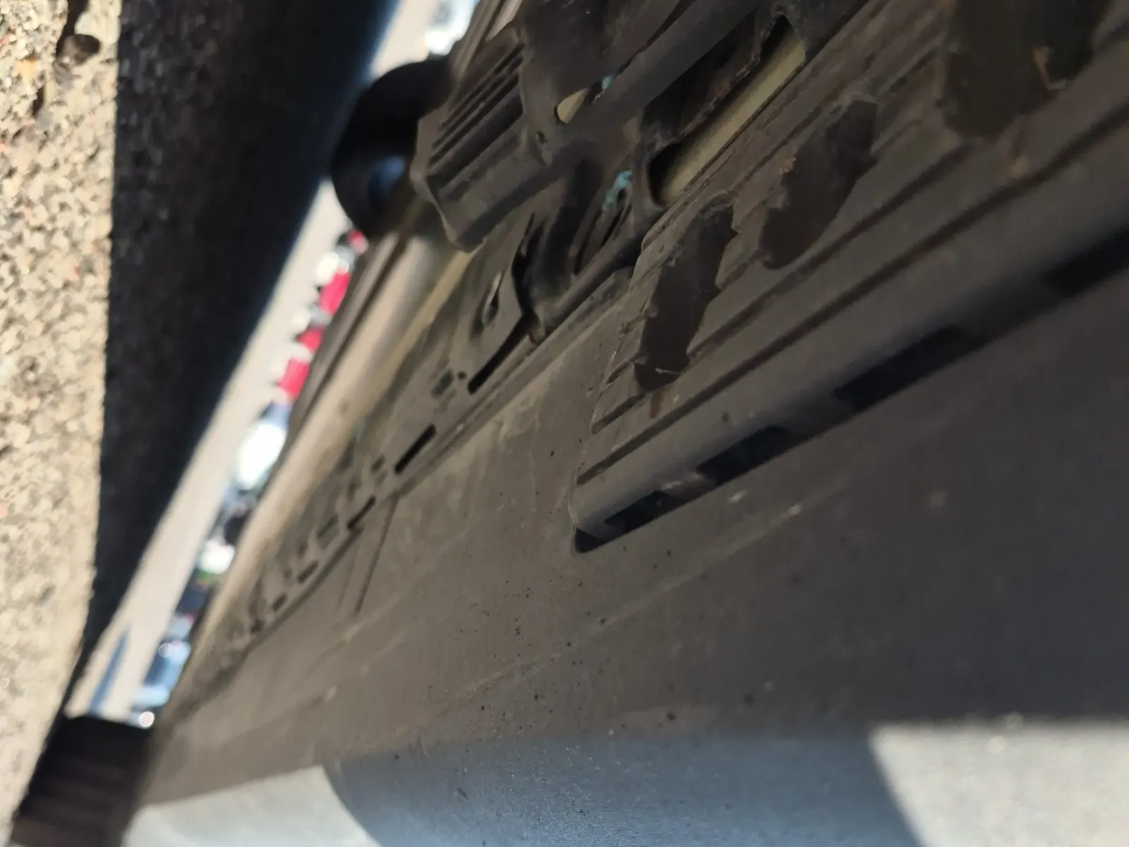 Undercarriage - Driver Photo