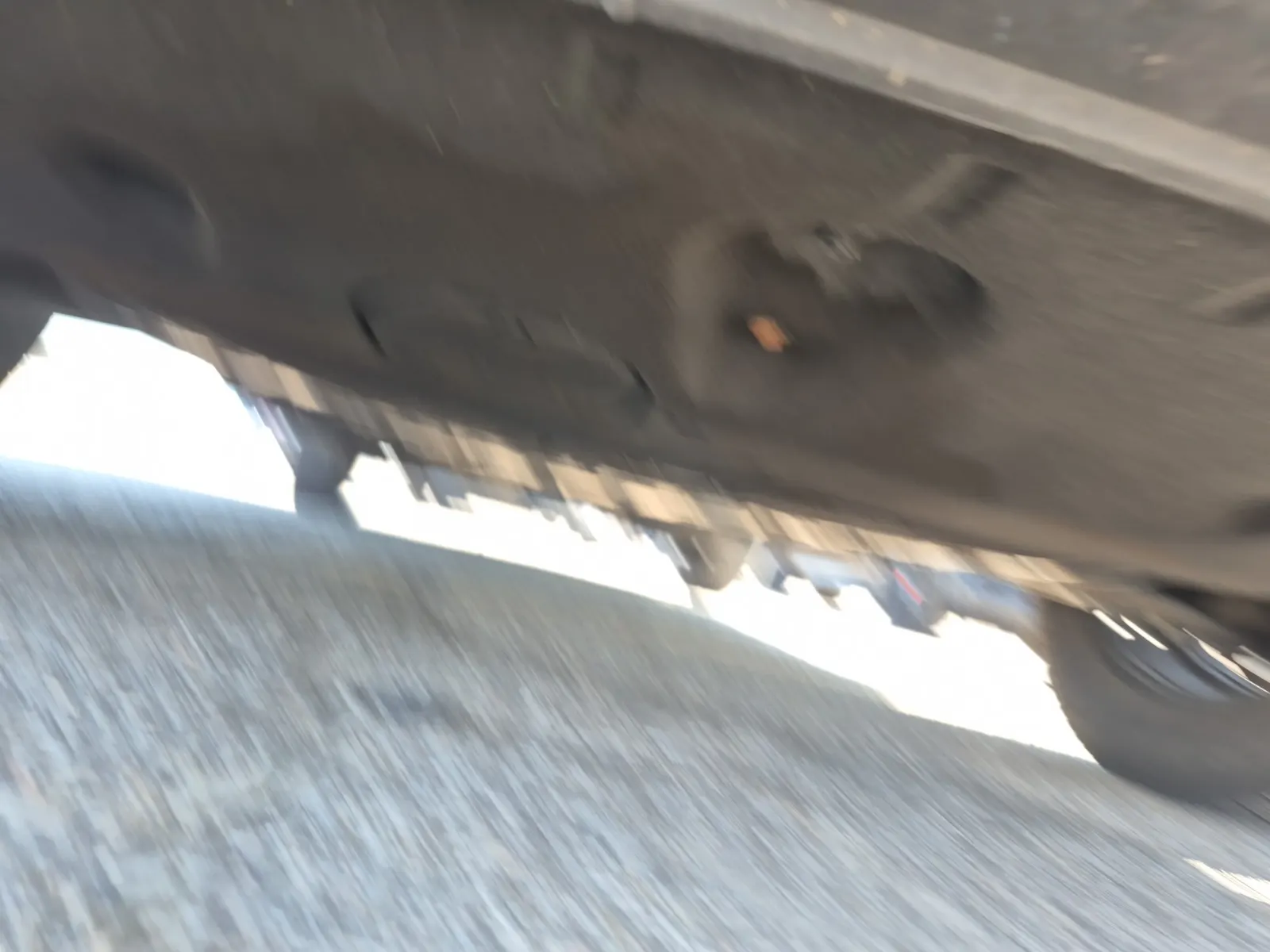 Undercarriage - Front Photo