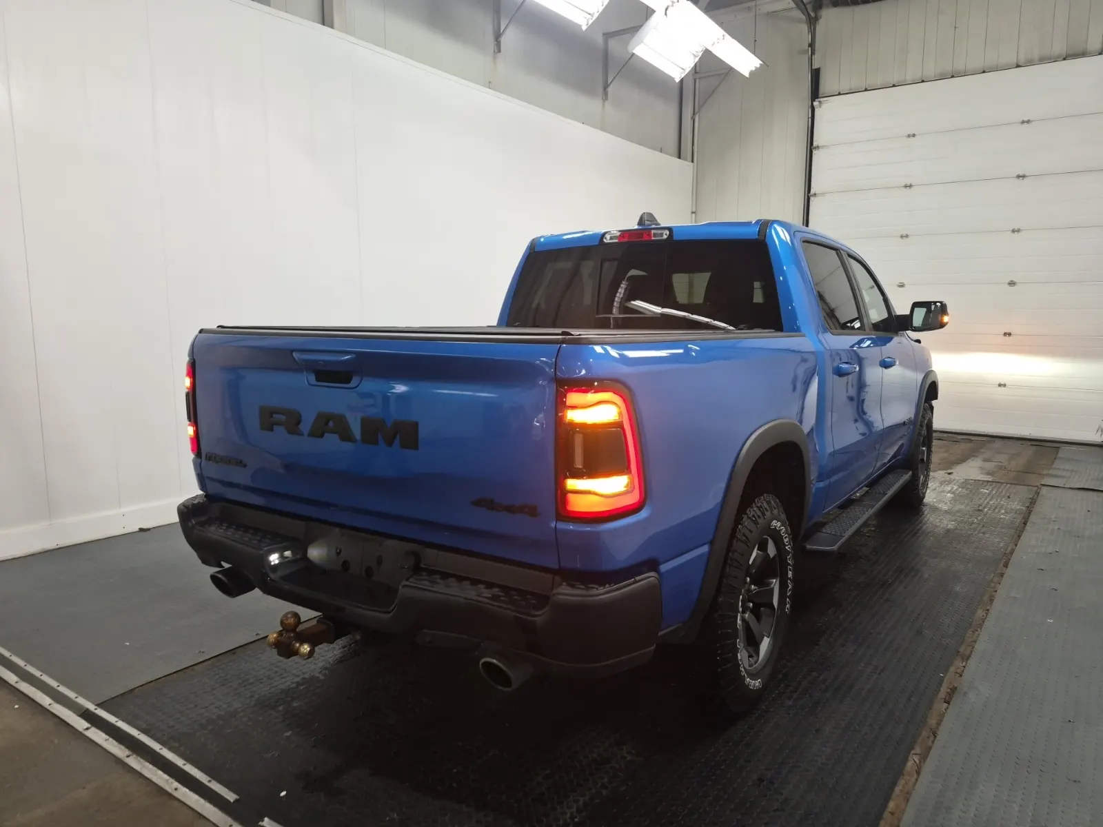 Passenger Rear 3/4 Photo