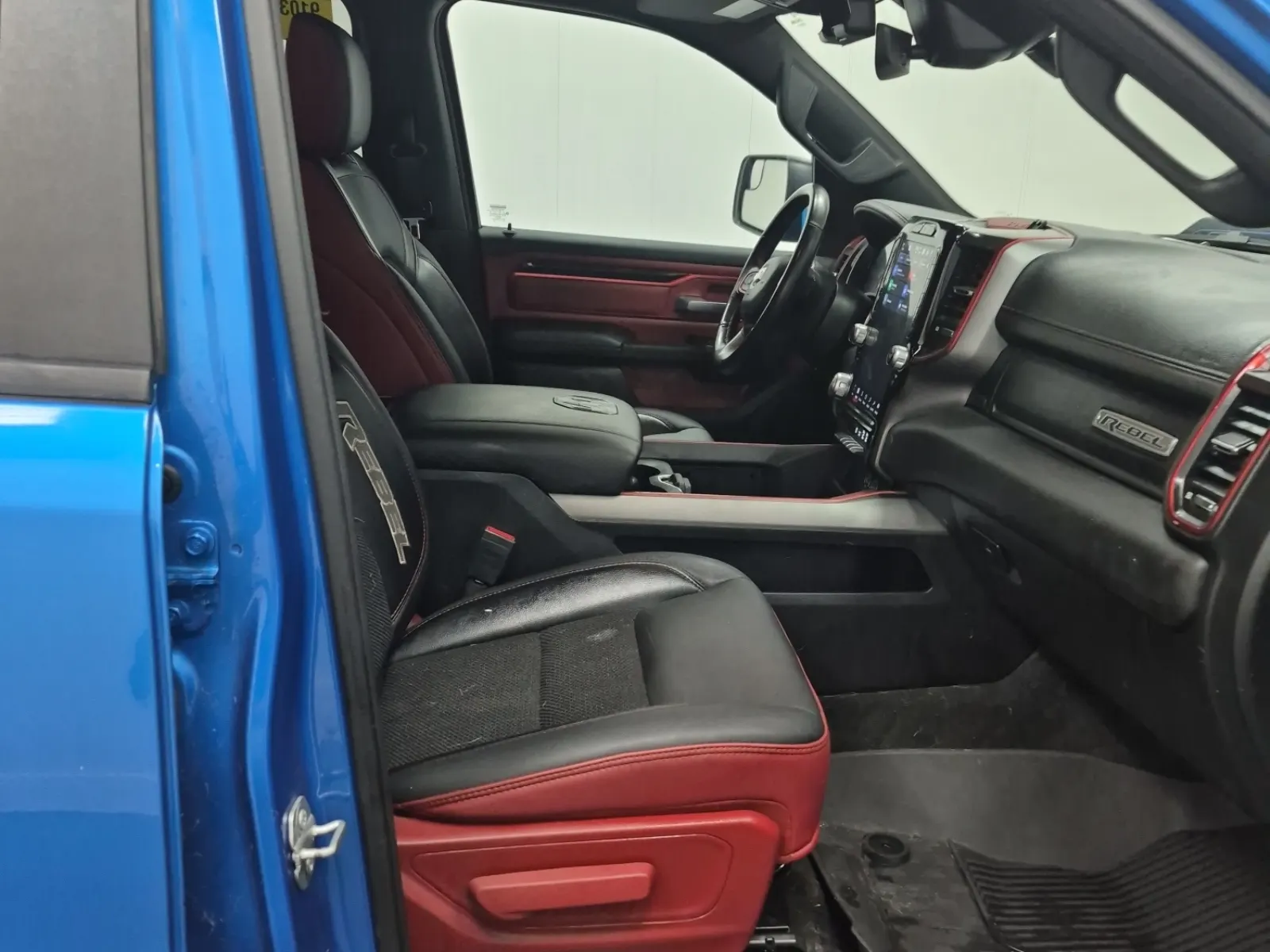 Right Side Interior Photo