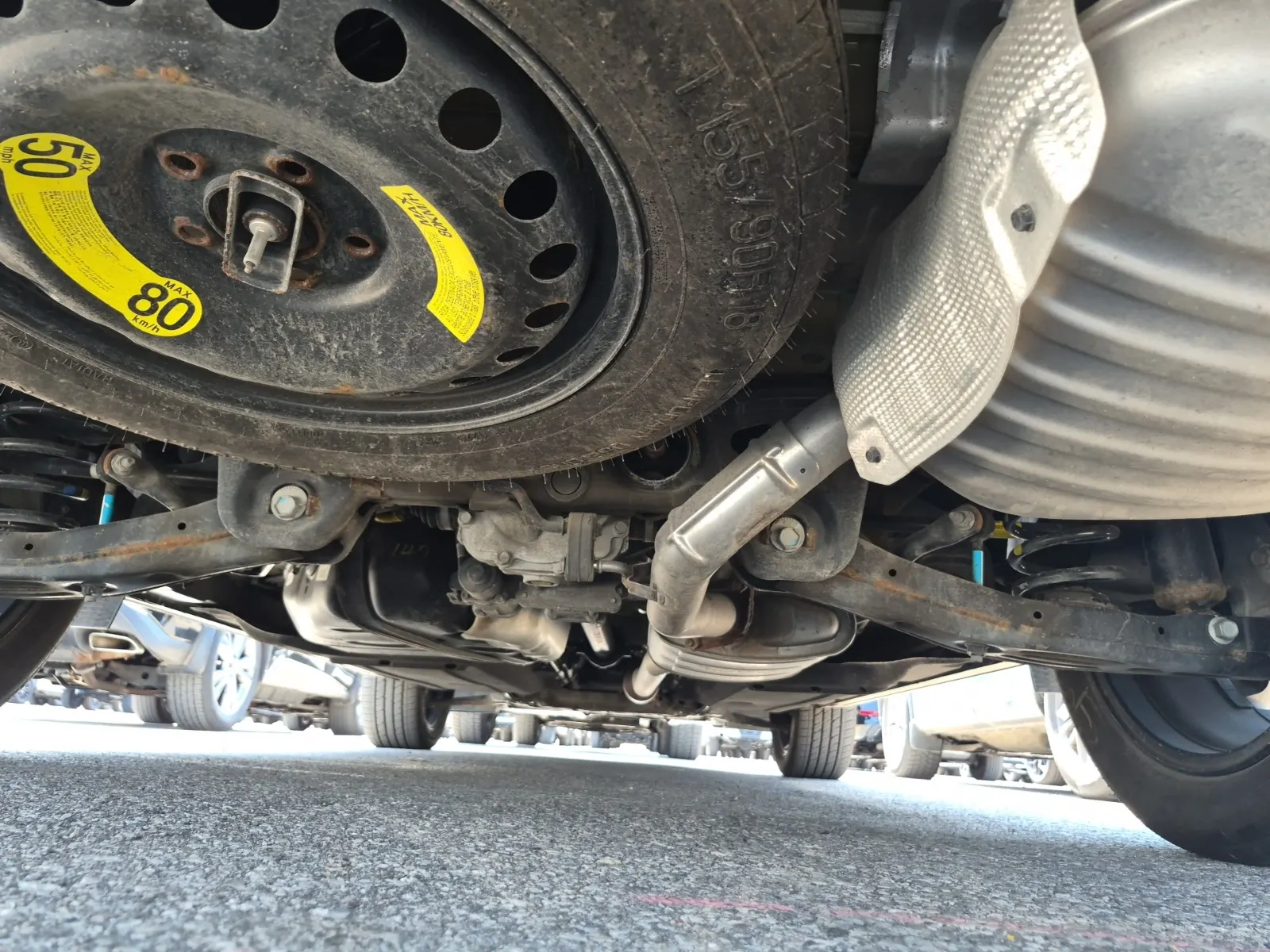 Undercarriage - Rear Photo