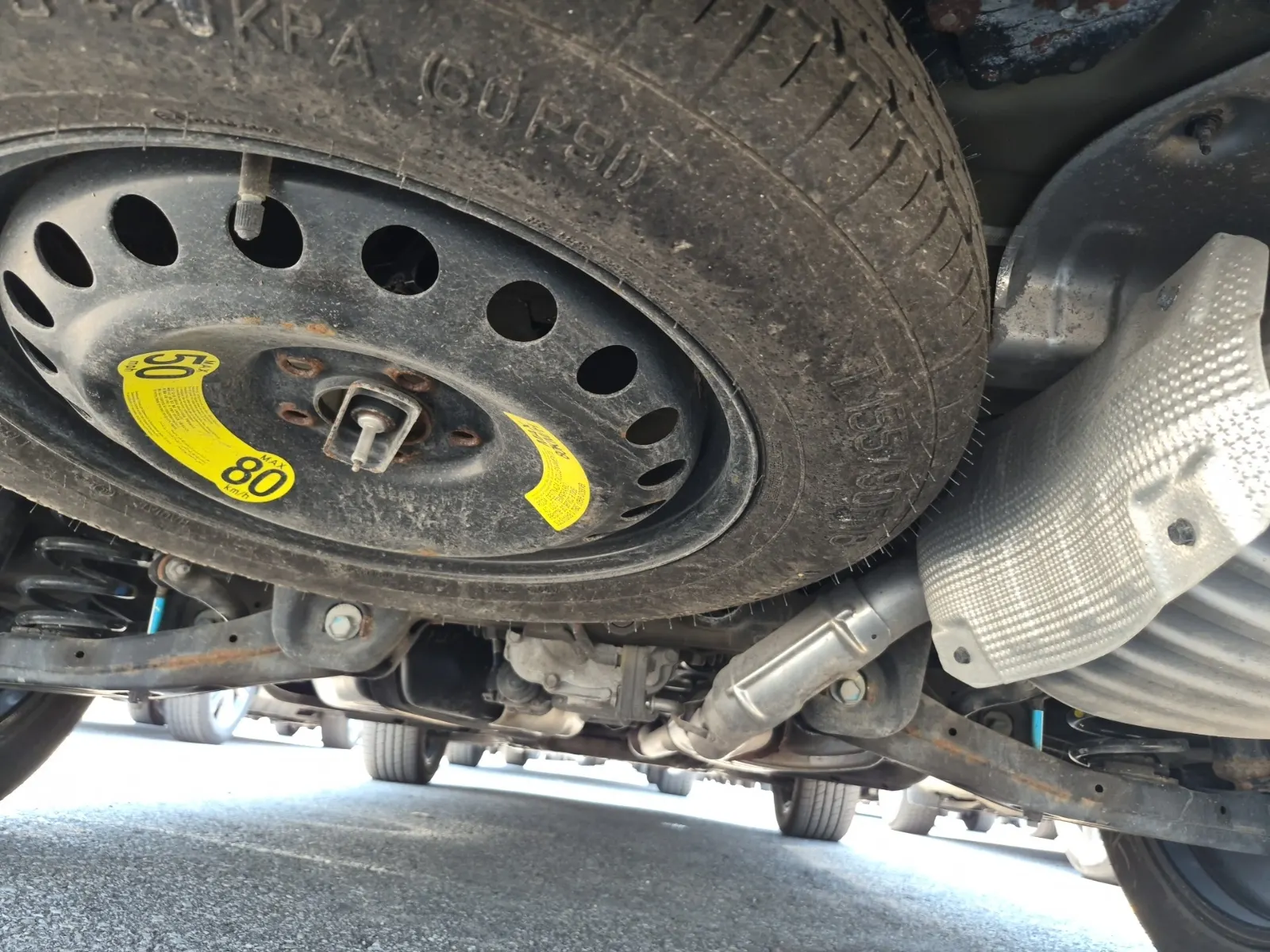 Spare Tire & Wheel Photo