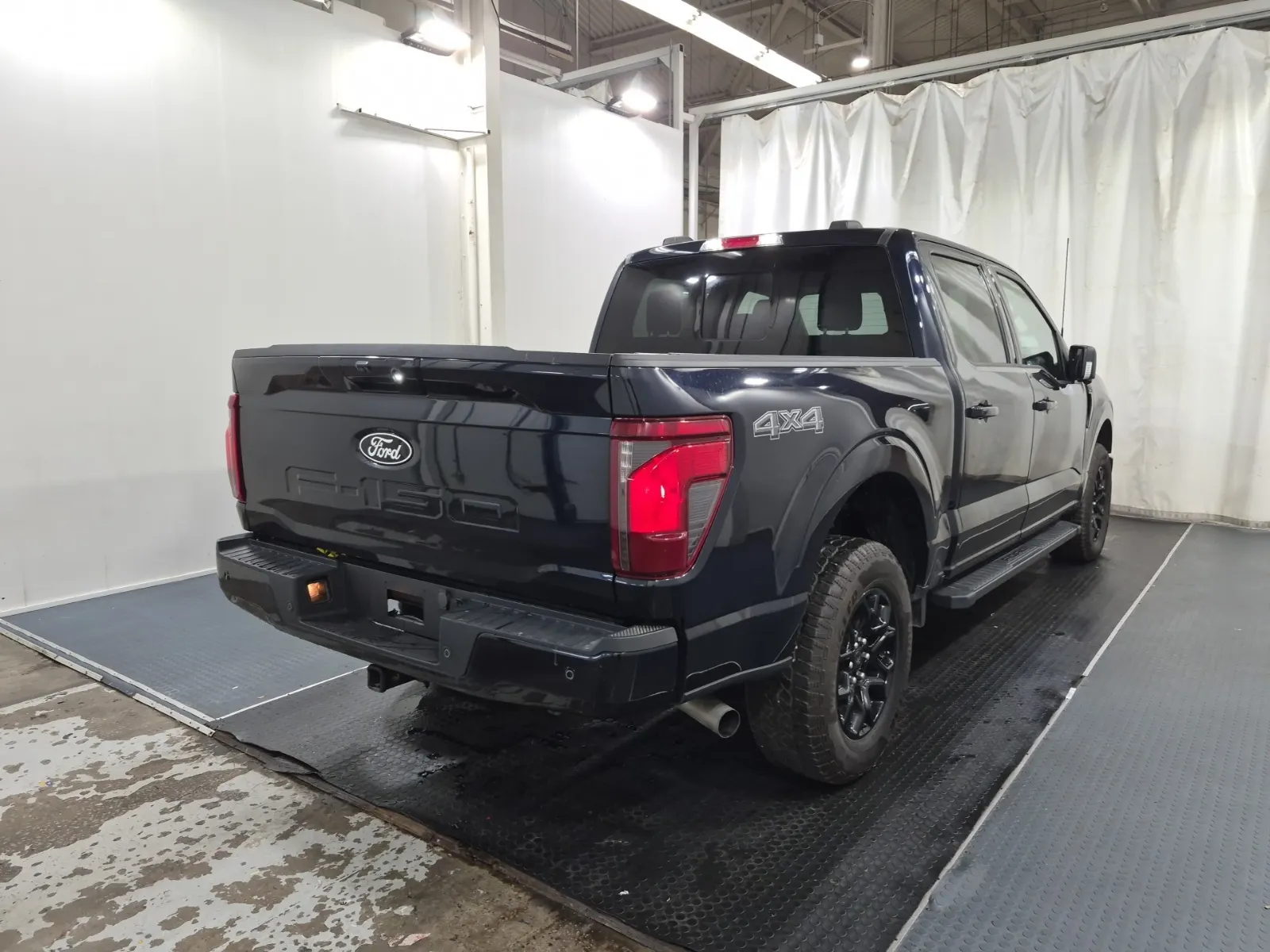 Passenger Rear 3/4 Photo